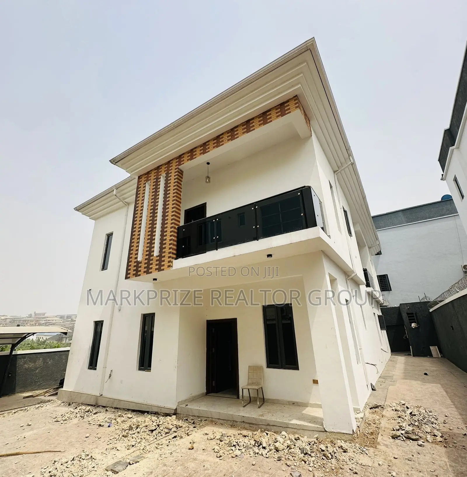 5bdrm Duplex in Magodo Phase 2 Lagos for sale