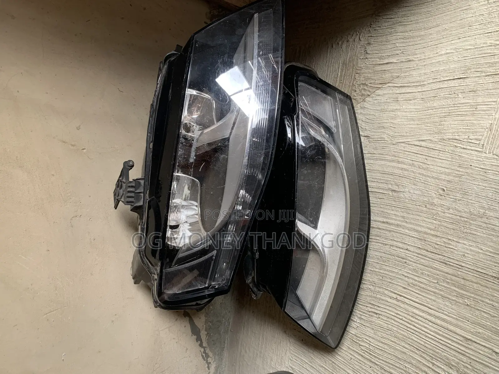 Headlamp Audi A4 2010