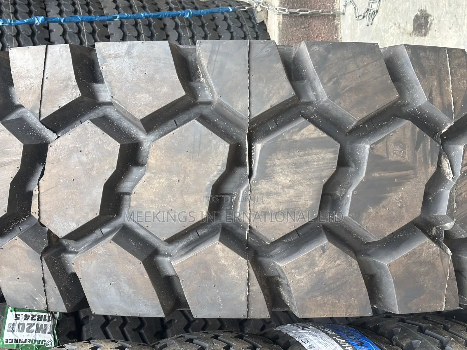 Brand New 18.00 R 33 Triangle Tyre
