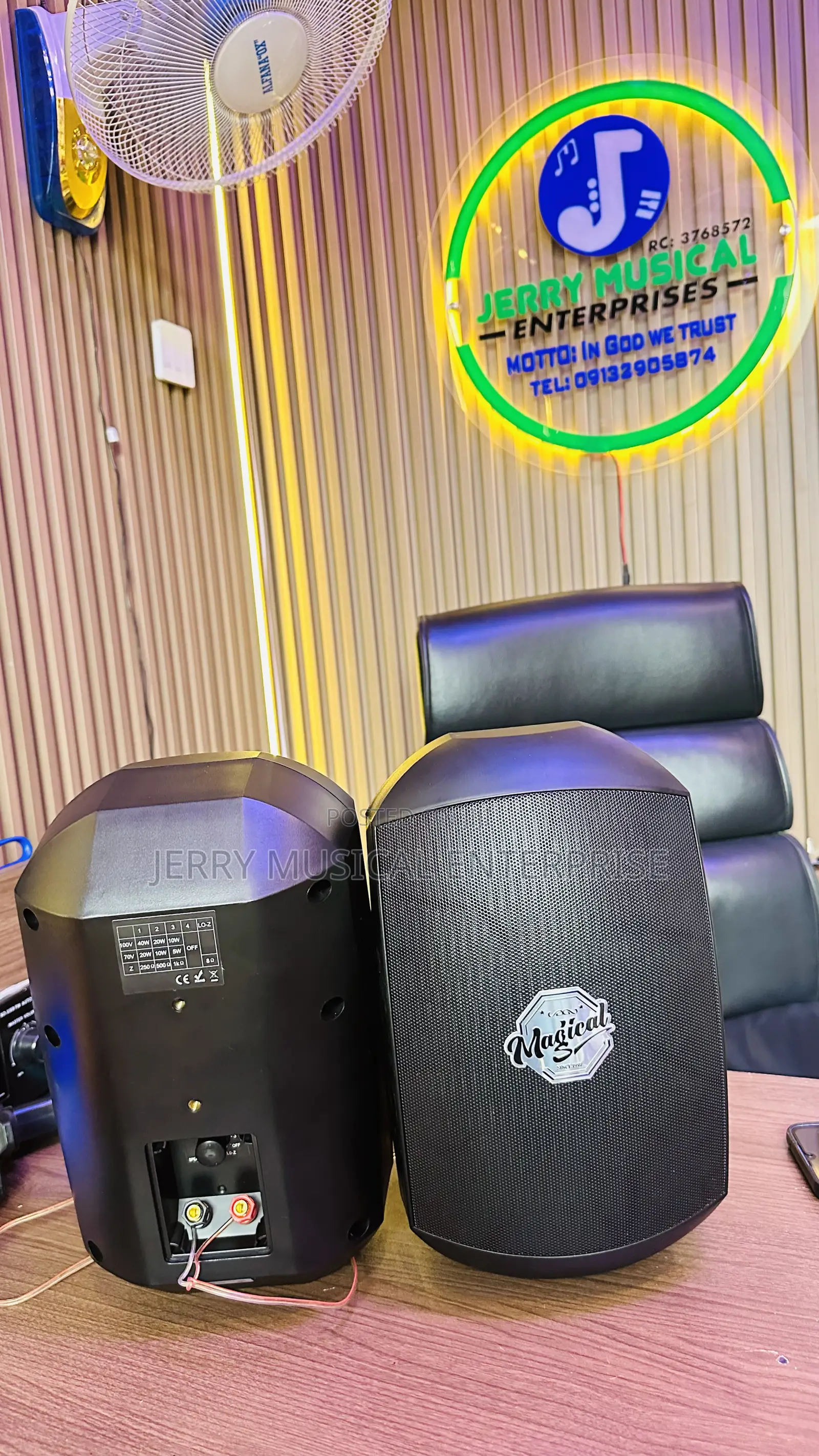 Quality Waterproof Hanging Speakers