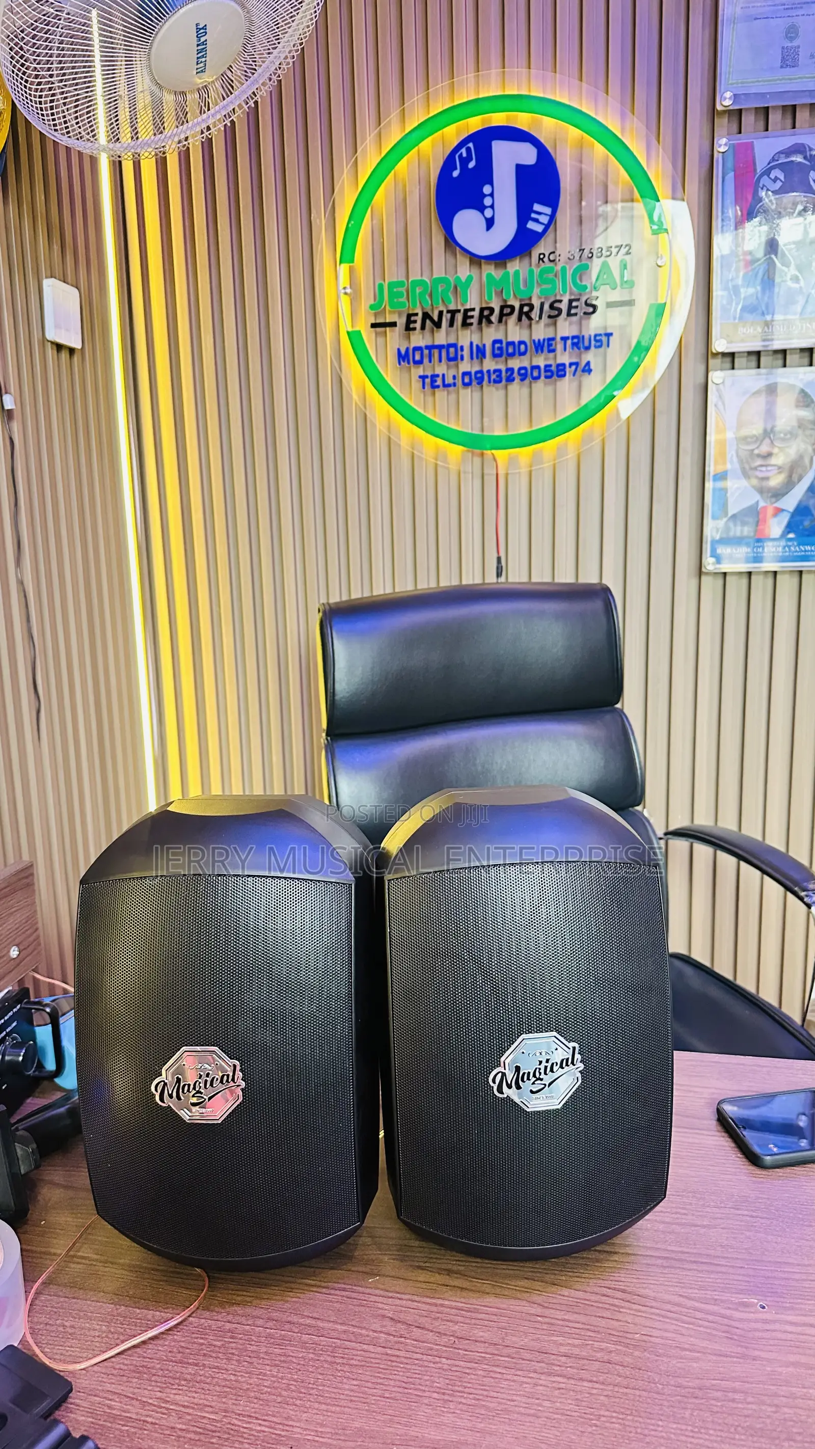Quality Waterproof Hanging Speakers