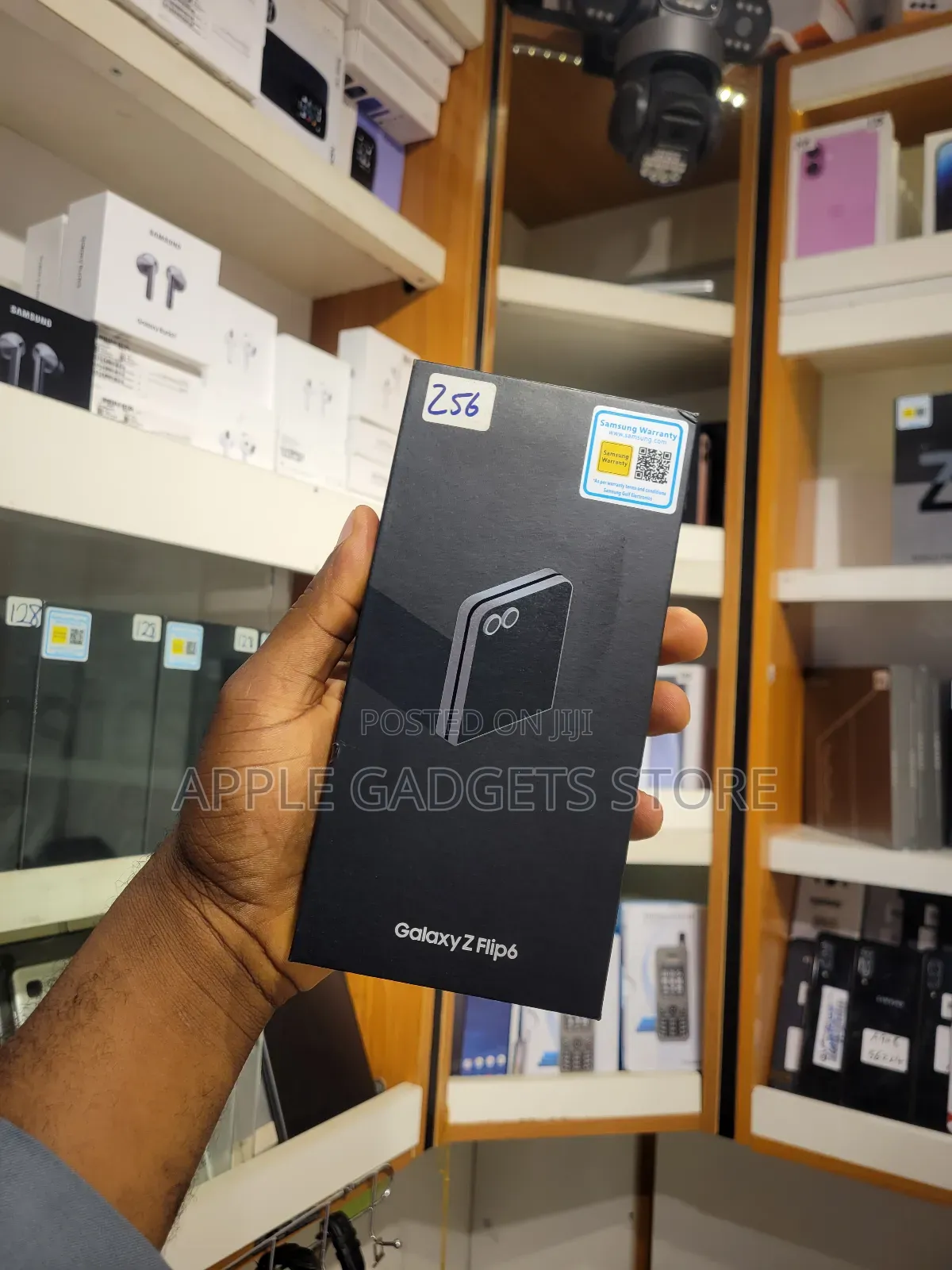 New Samsung Galaxy Z Flip6 256 GB