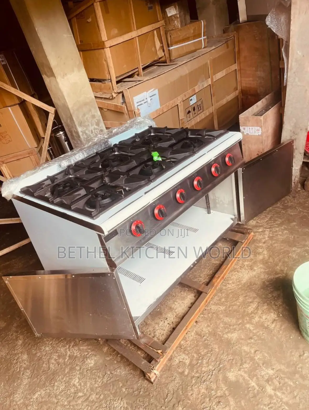 6 Burner Gas Cooker With Cabinet