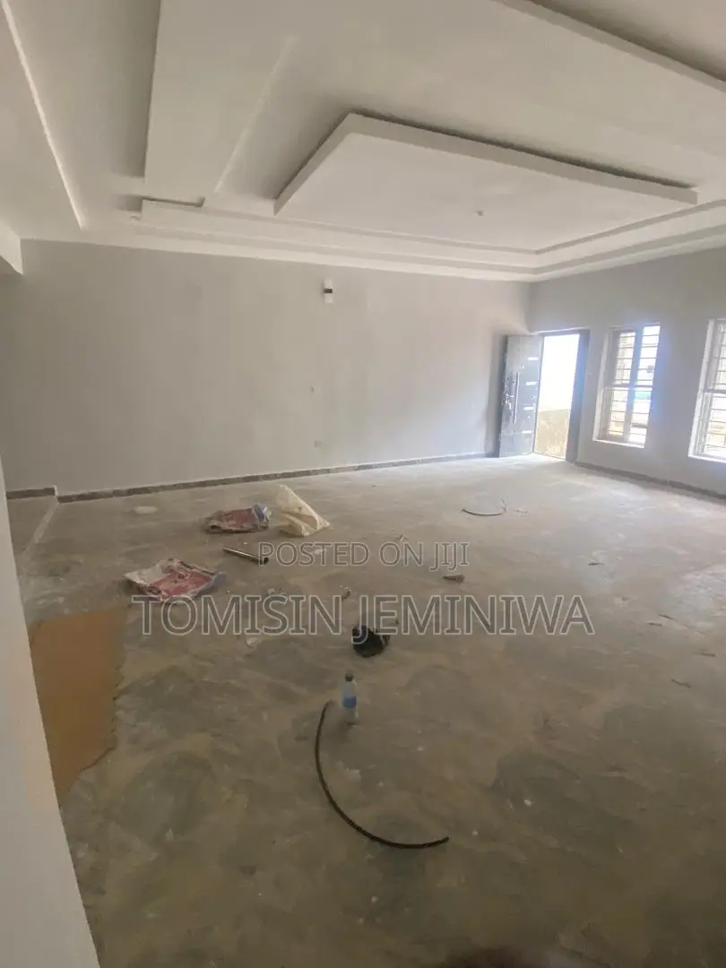 Furnished 3bdrm Block of Flats in Pacific Estate, Kubwa for rent