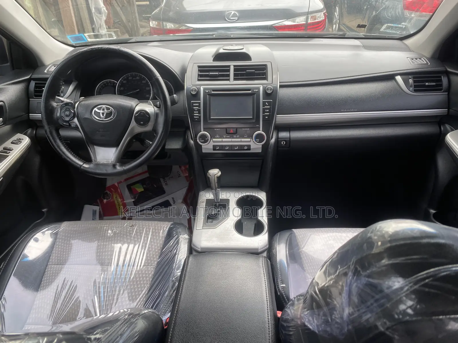 Toyota Camry SE 4dr Sedan (2.5L 4cyl 6A) 2012 Black