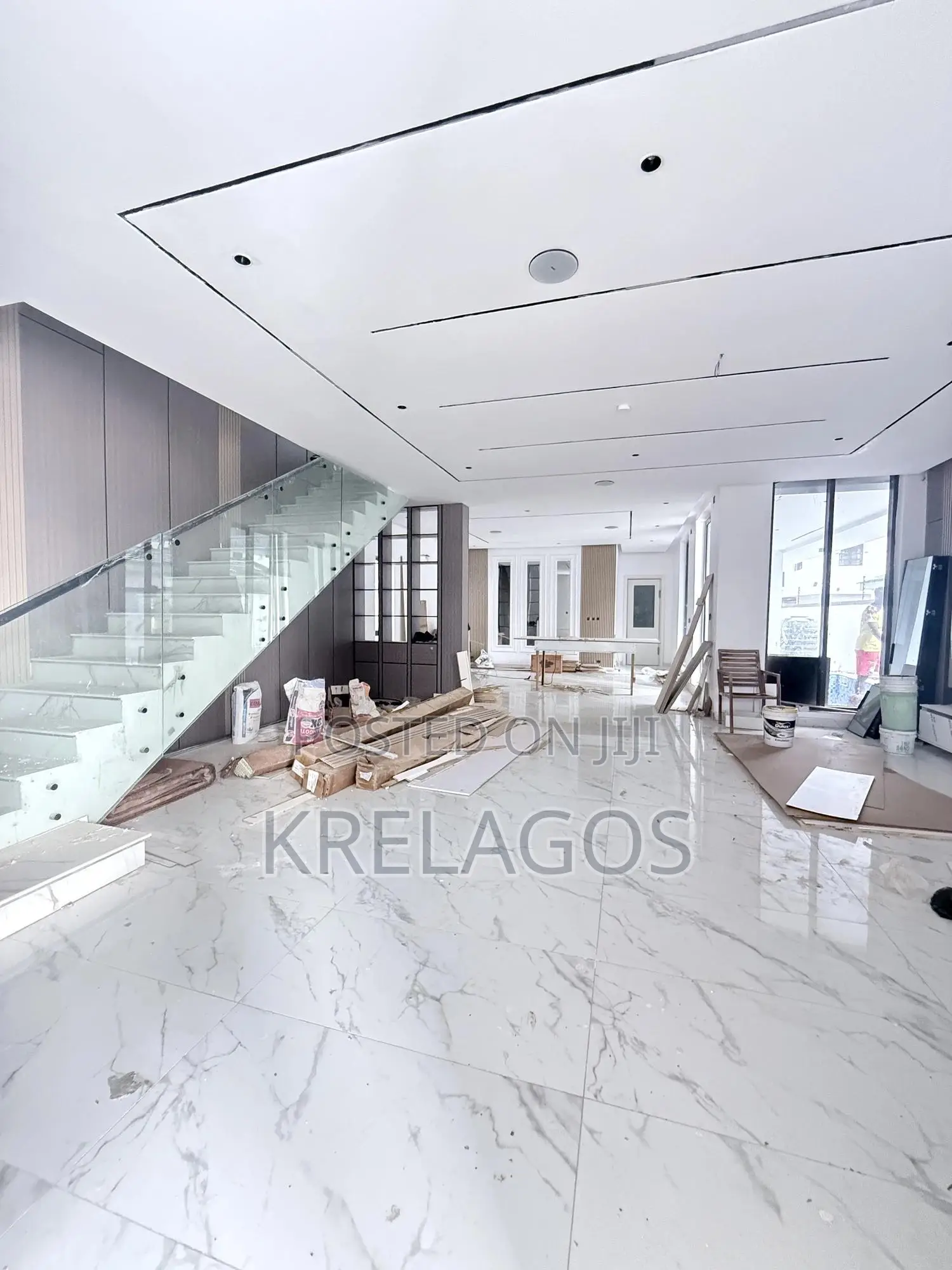 5bdrm Duplex in Lekki Phase 1 for sale