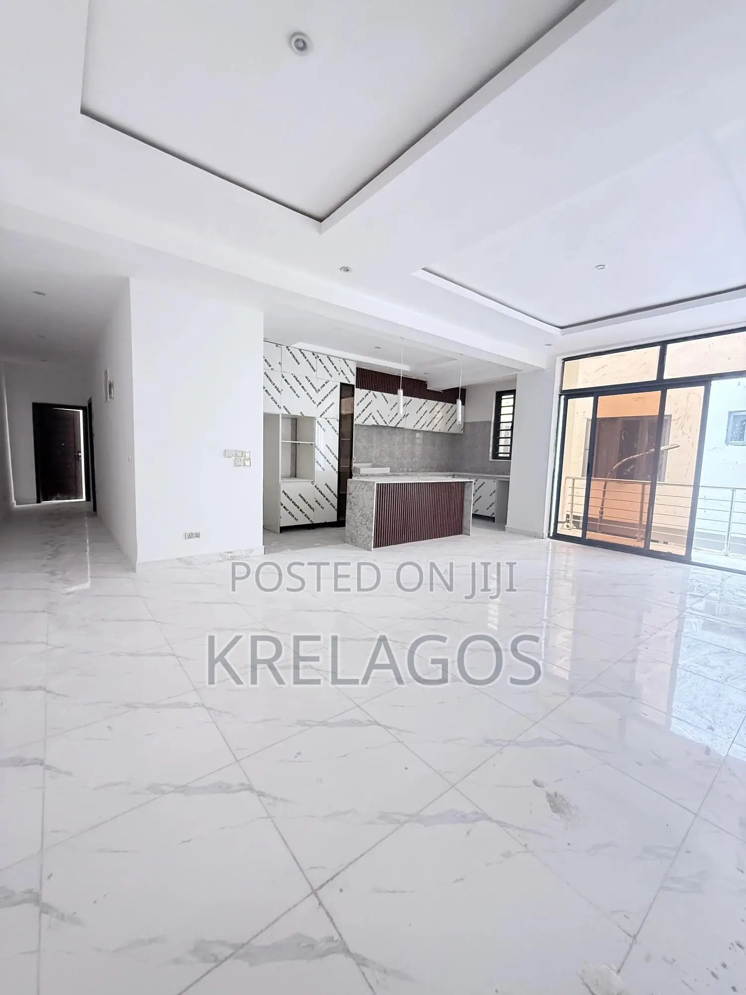 Modern 2-Bedroom Apartment in Ikate