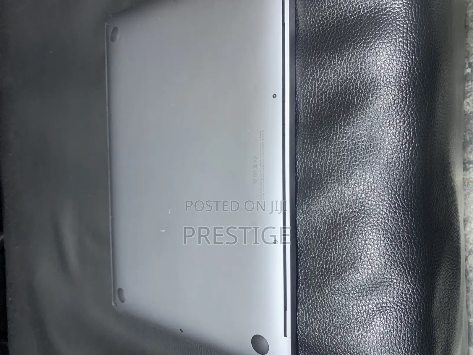 Laptop Apple MacBook Air 2020 8GB Apple M1 SSD 512GB