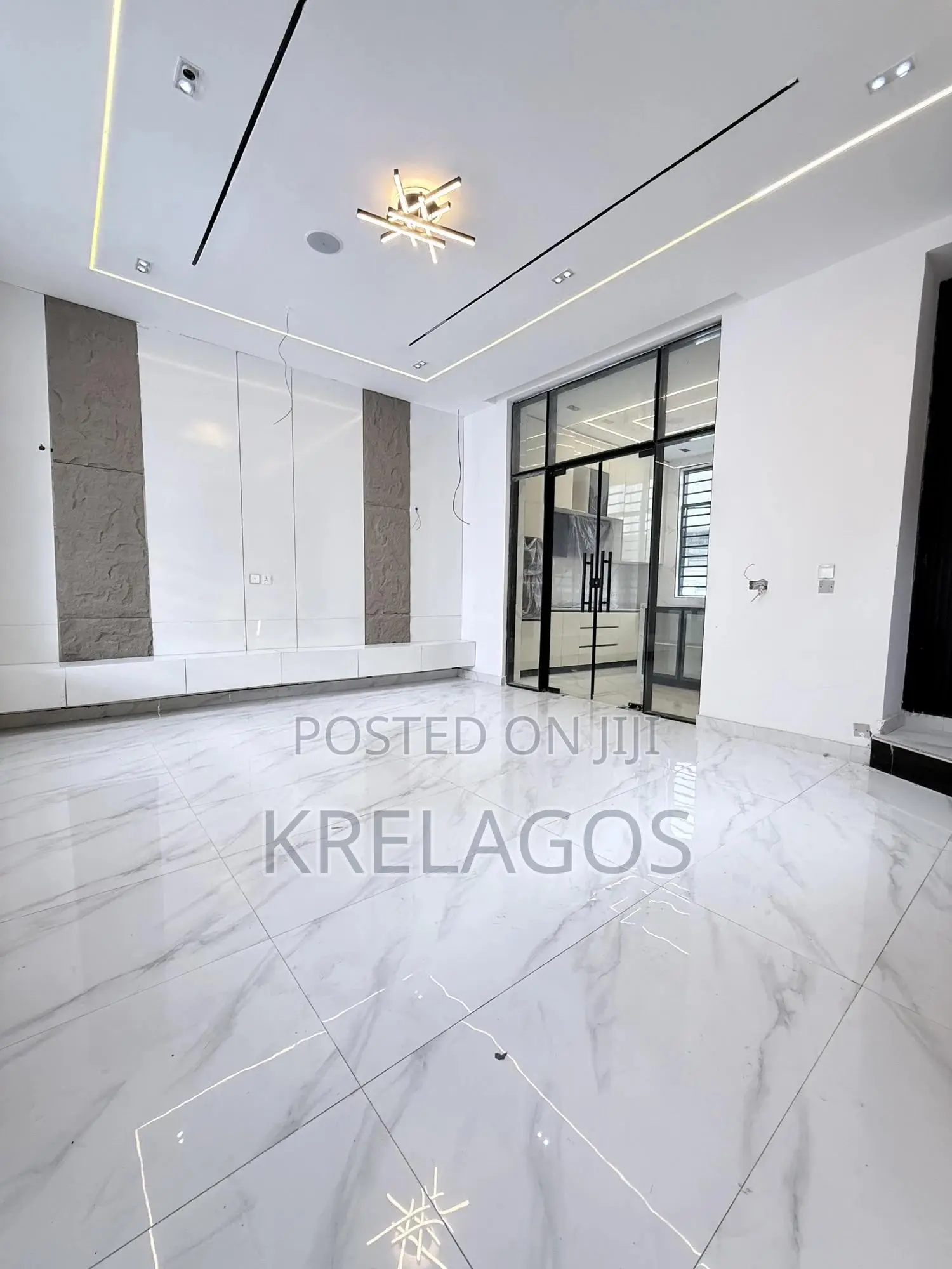 4bdrm Duplex in Ikate for sale