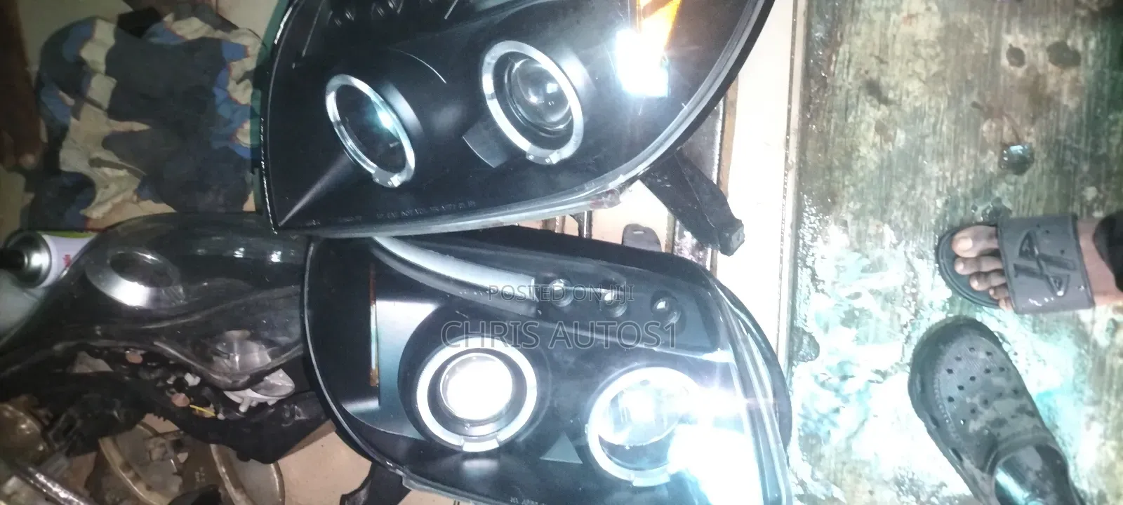 Replacement Yahoo Headlight for Toyota 4 Runner 2003