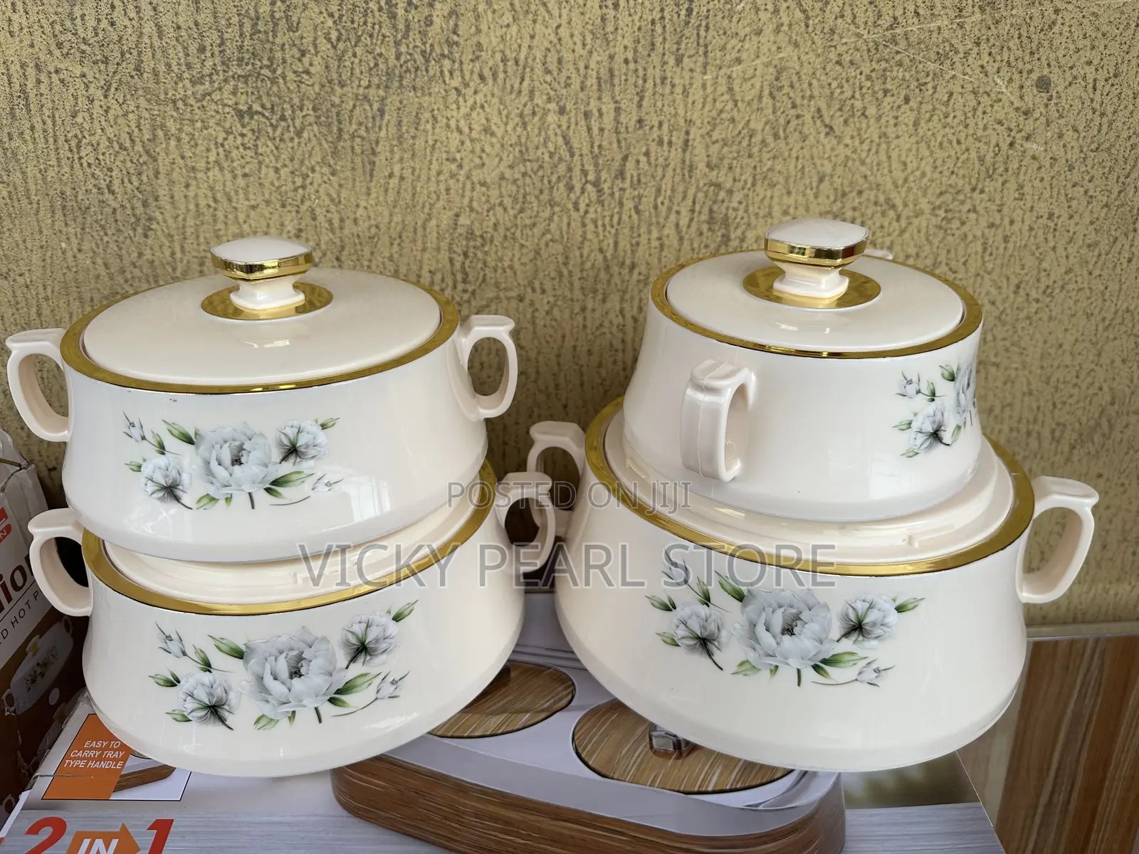 4pcs Stallions Dish Set