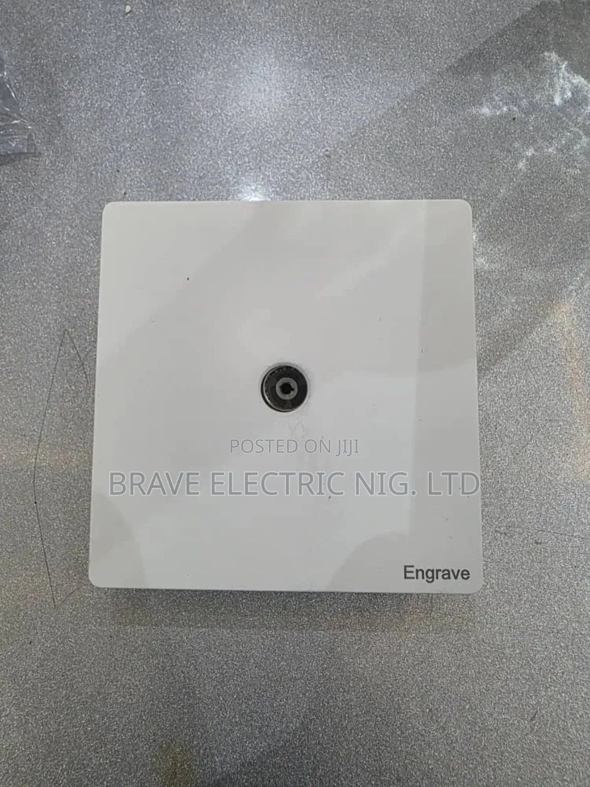 Brave Electric Tv Socket