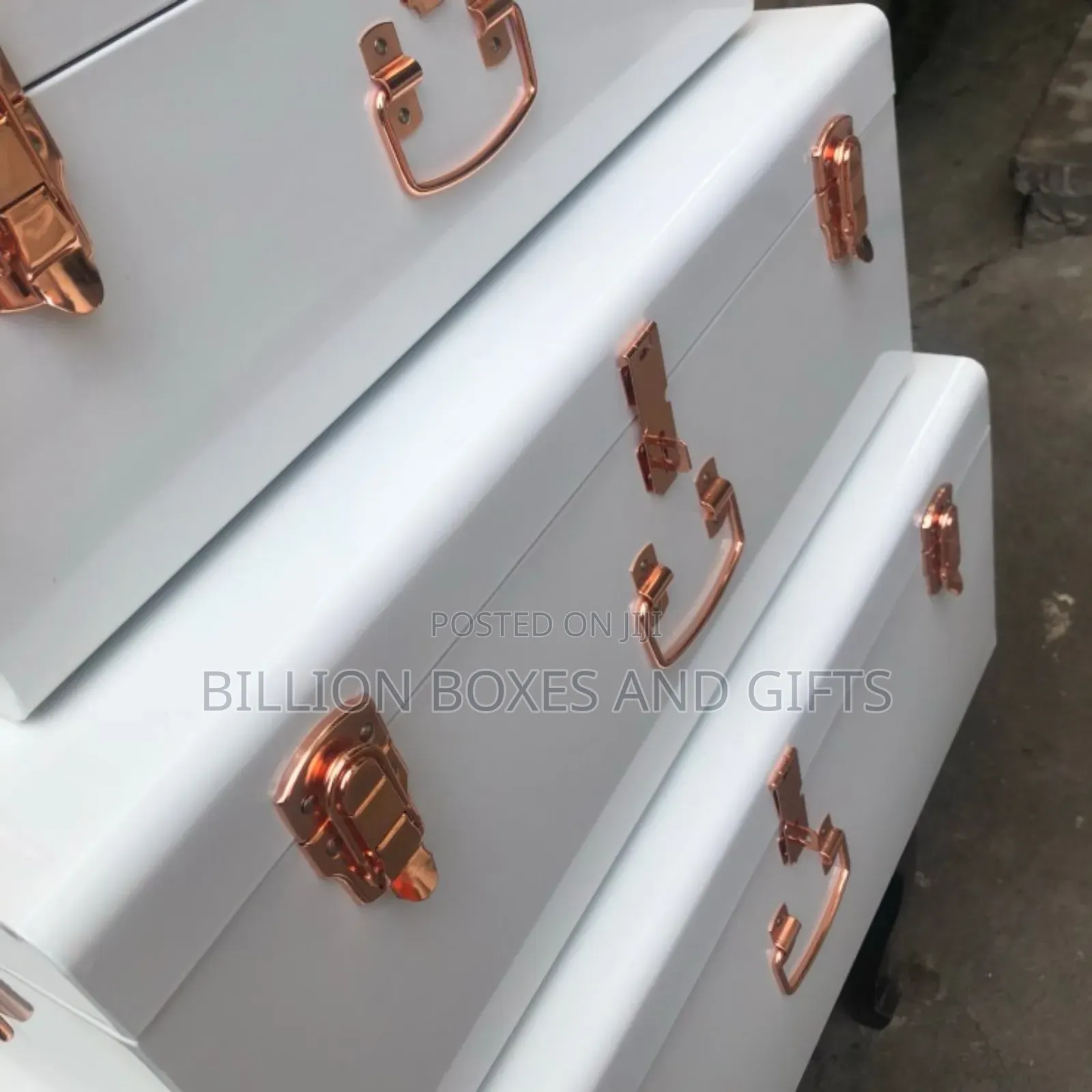 Luxury Wooden Hamper Box