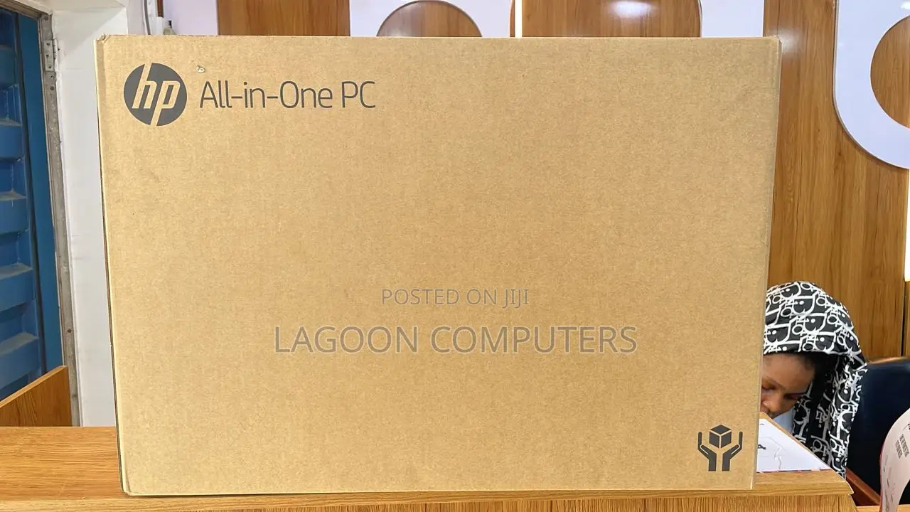 New Desktop Computer HP ProOne 400 8GB Intel Core I5 SSD 512GB