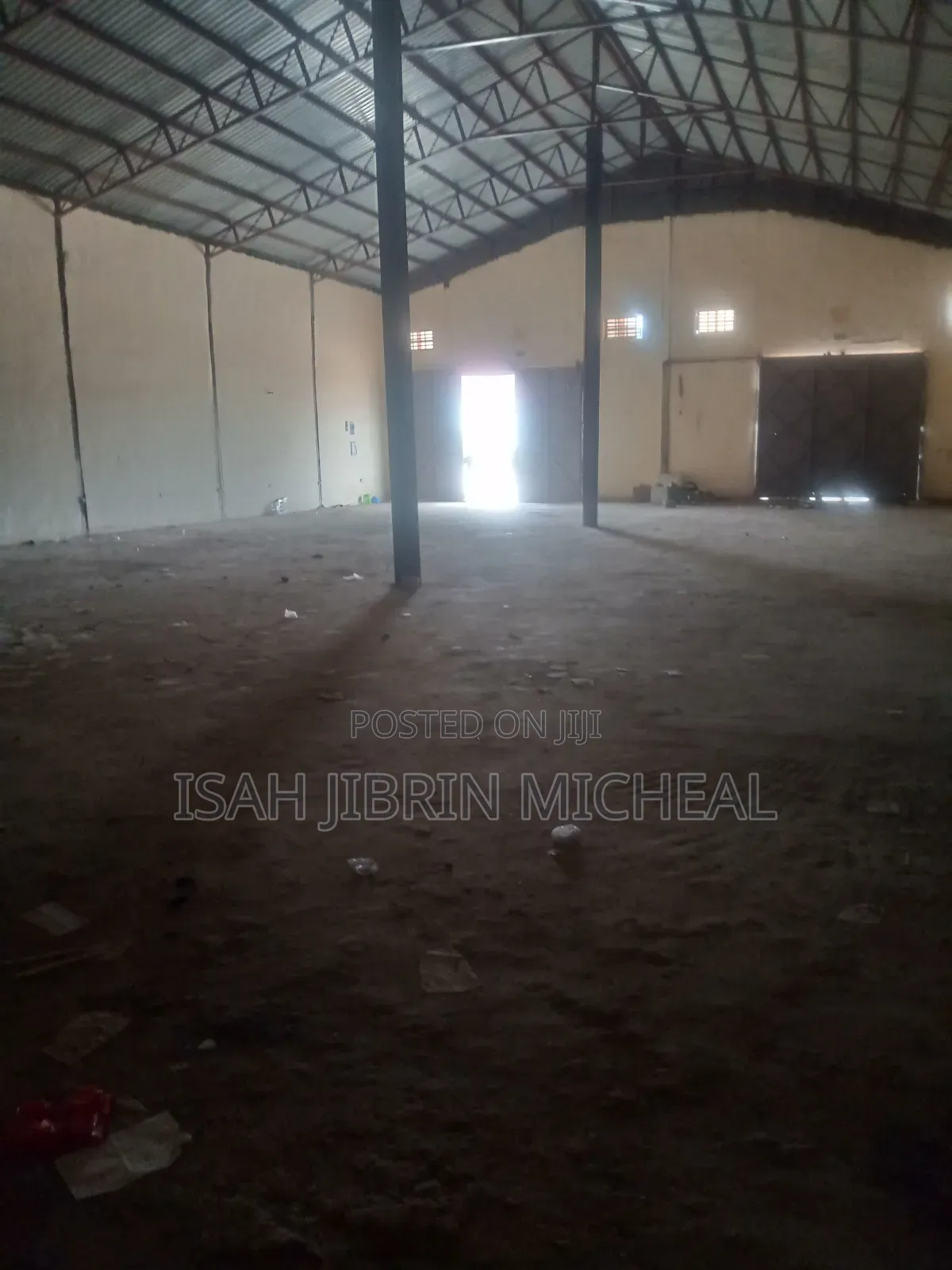 Standard Concrete Warehouse for Rent