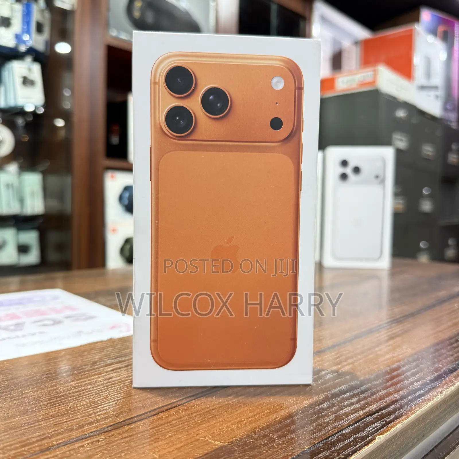 New Apple iPhone 17 Pro Max 256 GB Orange