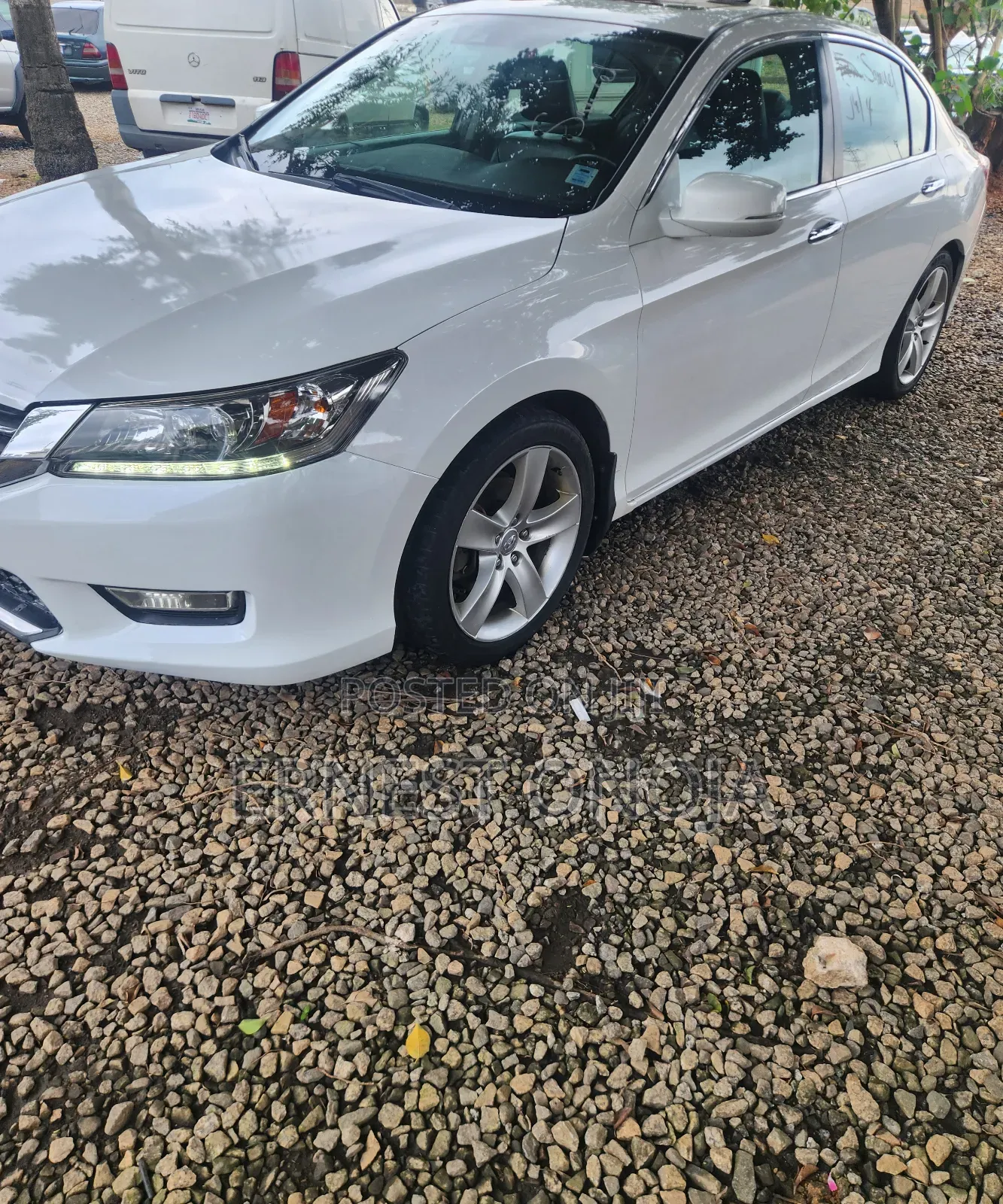Honda Accord Touring V-6 4dr Sedan (3.5L 6cyl 6A) 2015 White