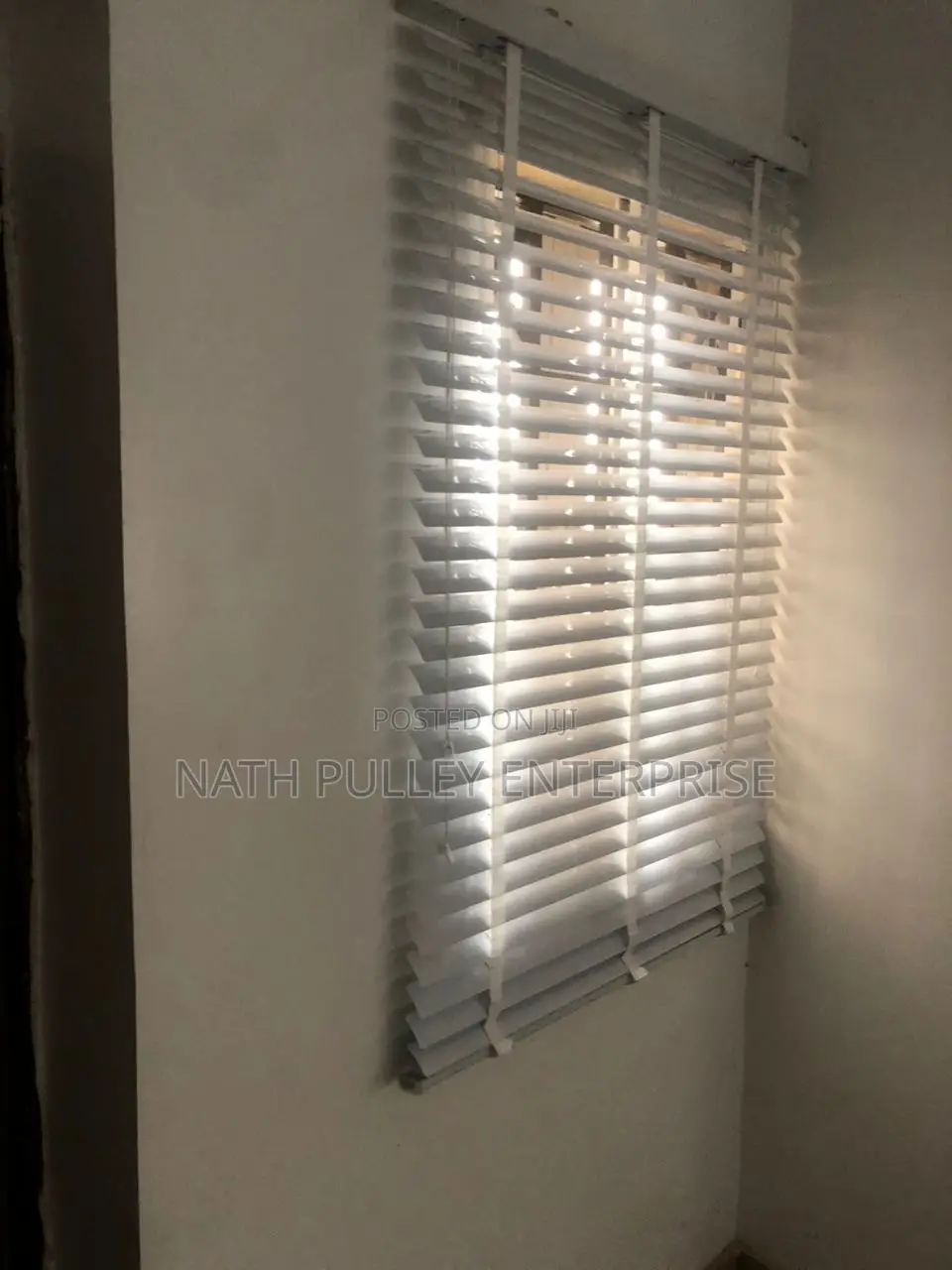 White Venetian Blinds(50mm)