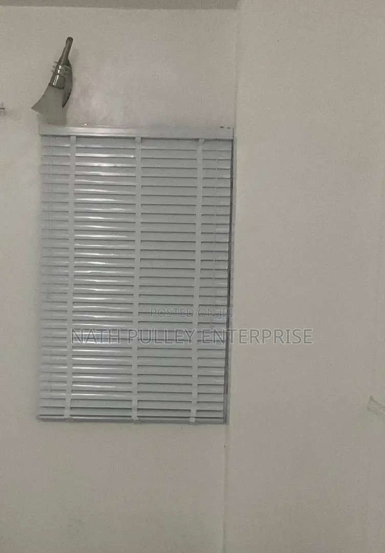 White Venetian Blinds(50mm)