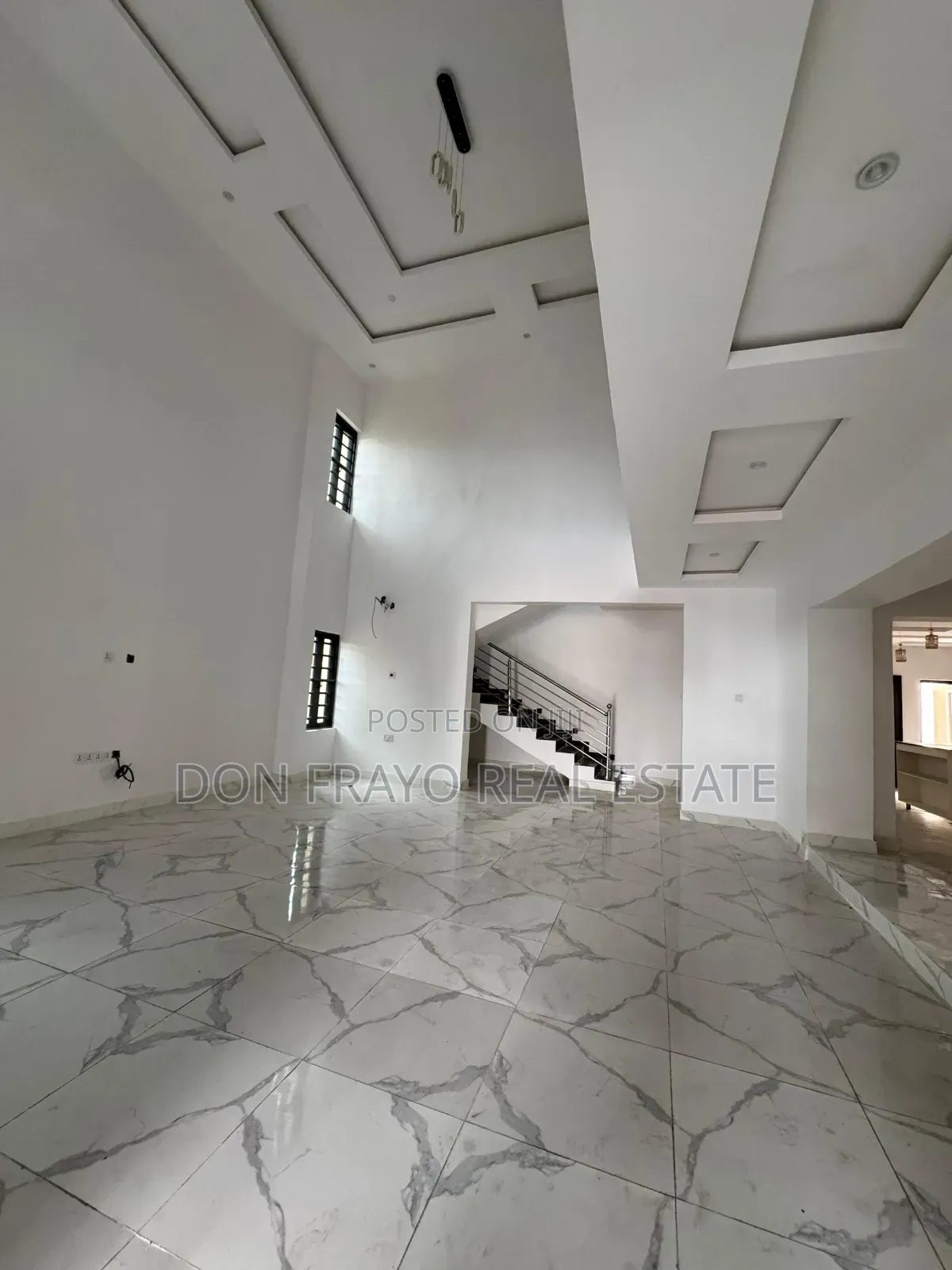 4bdrm Duplex in Oluyole Estate for sale