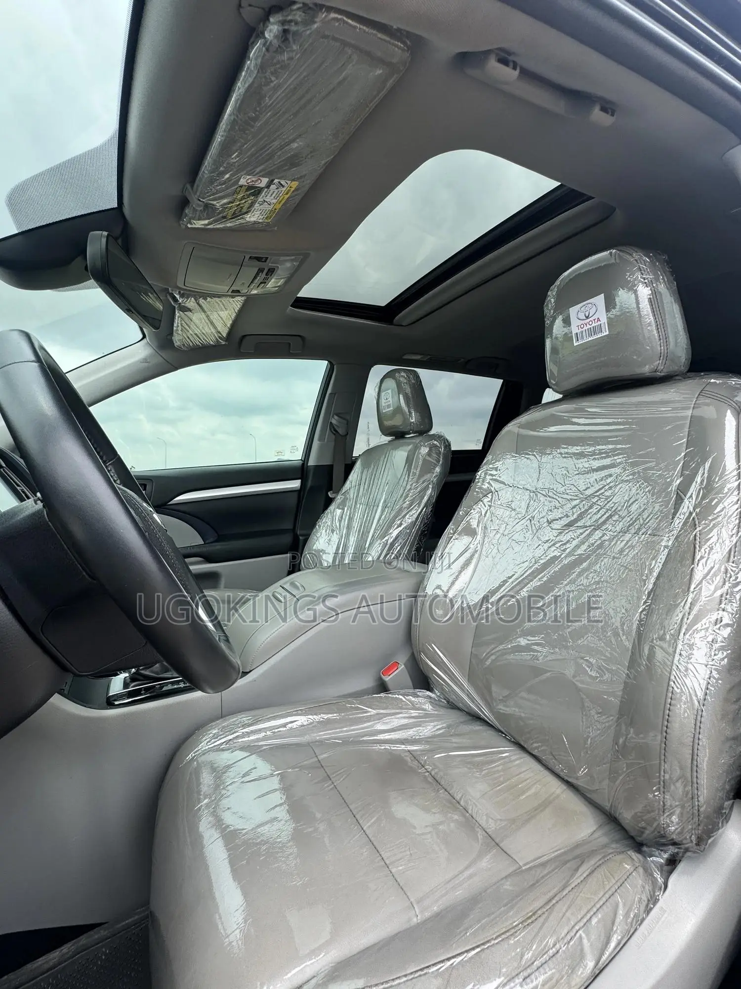 Toyota Highlander XLE 4x4 V6 (3.5L 6cyl 8A) 2018 Black