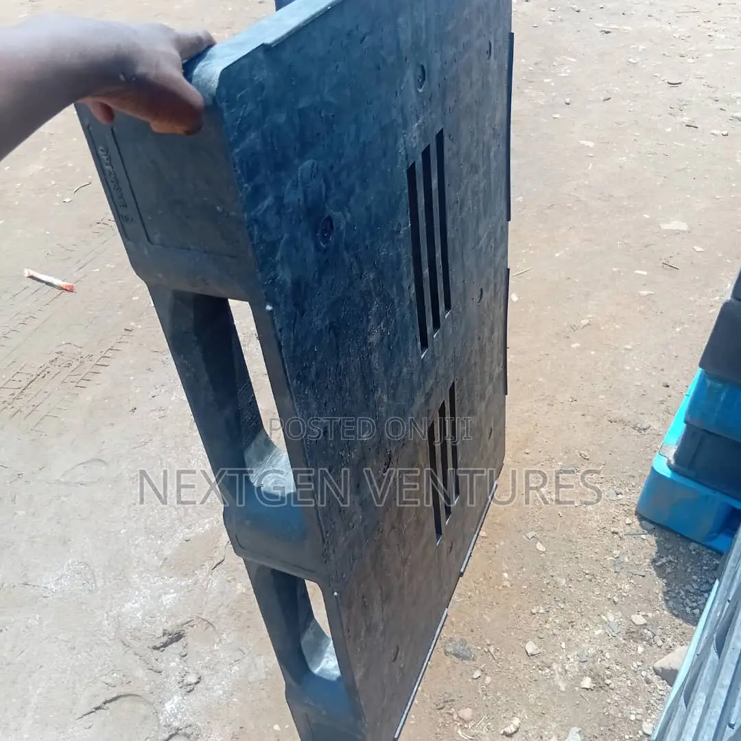 Rigid Plastic Pallet 6.5 Tons Product Storage