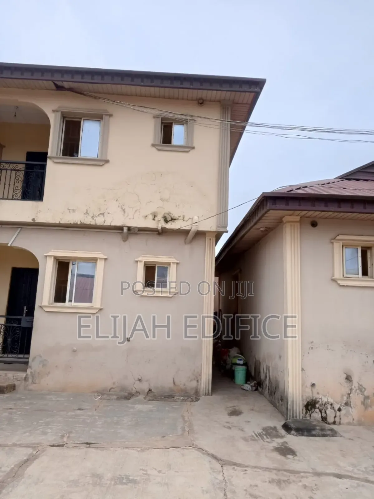 Furnished 9bdrm Block of Flats in Eleshin, Ijede / Ikorodu for sale