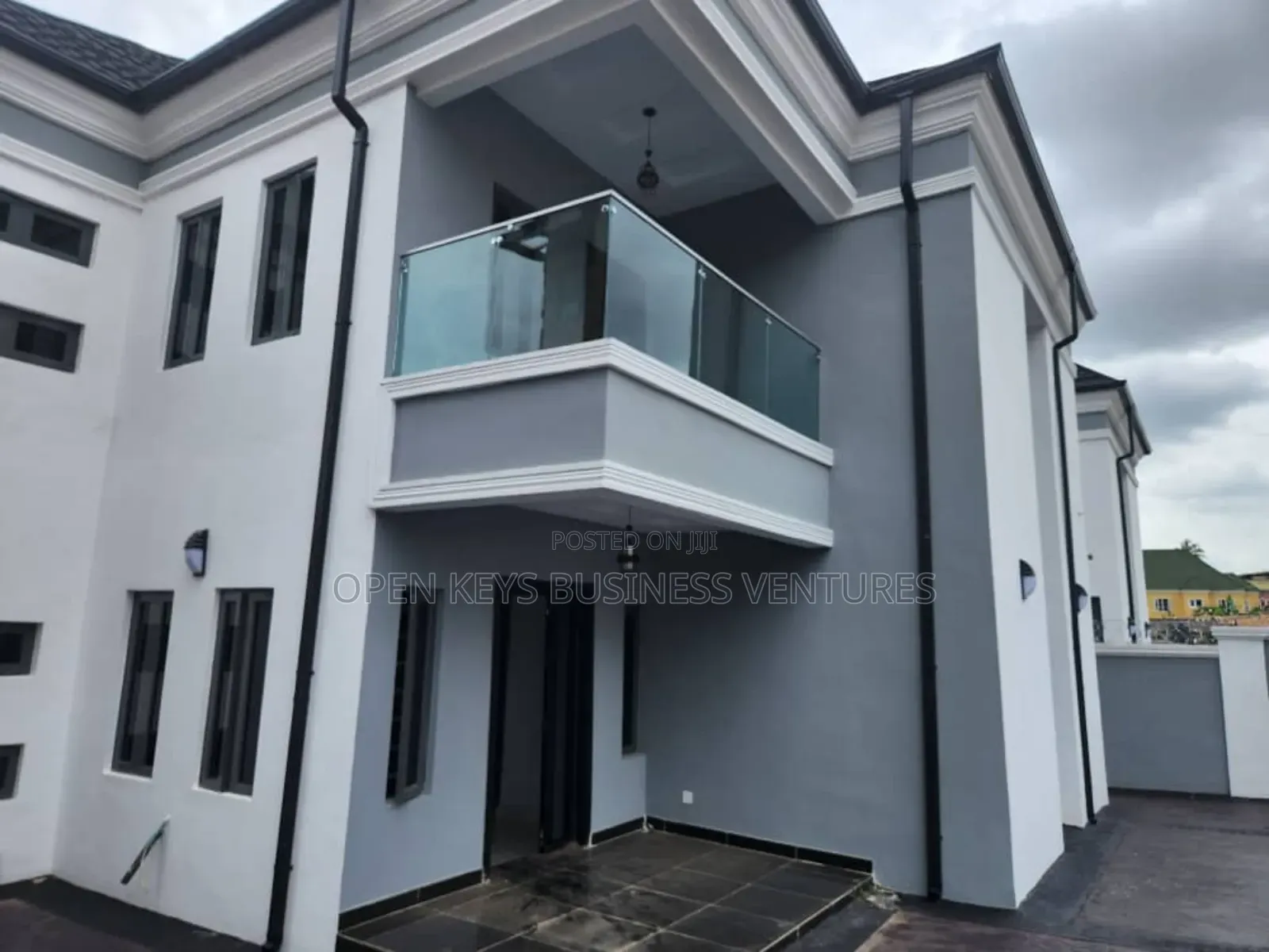 Furnished 5bdrm Duplex in Larry Estate Oluyole for sale