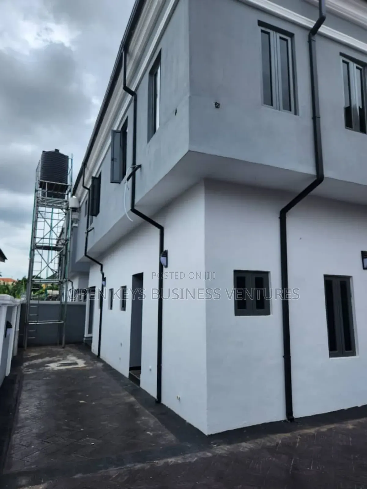Furnished 5bdrm Duplex in Larry Estate Oluyole for sale