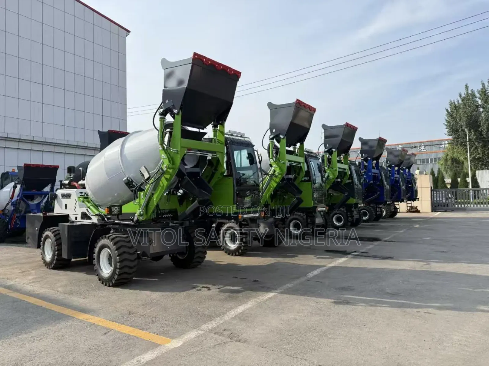 Oceanic 3.5 Cubic Mobile Selfload Concrete Mixer Truck