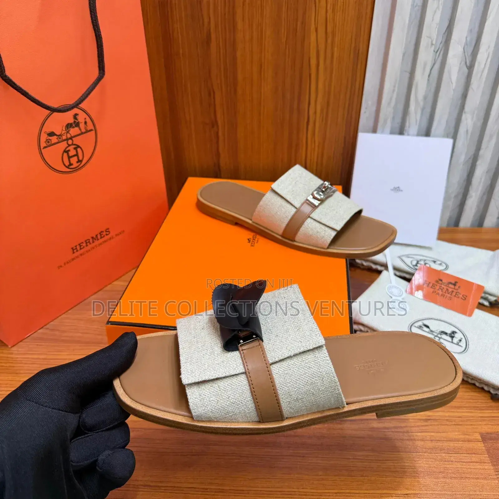 Original Hermes Gabriel Sandal. 
Color: Beige / Naturel Clair