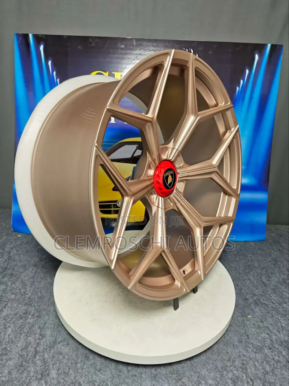 High Quality Certified Golden Alloyed Rims Lamborghini Urus