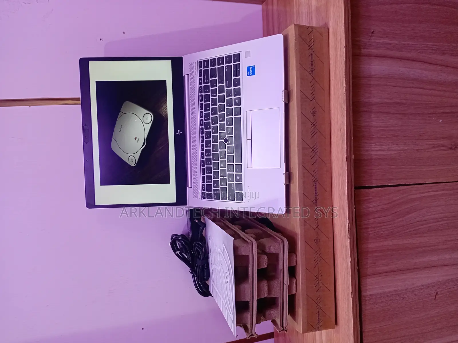 New Laptop HP EliteBook 8740W 16GB Intel Core i5 SSD 512GB
