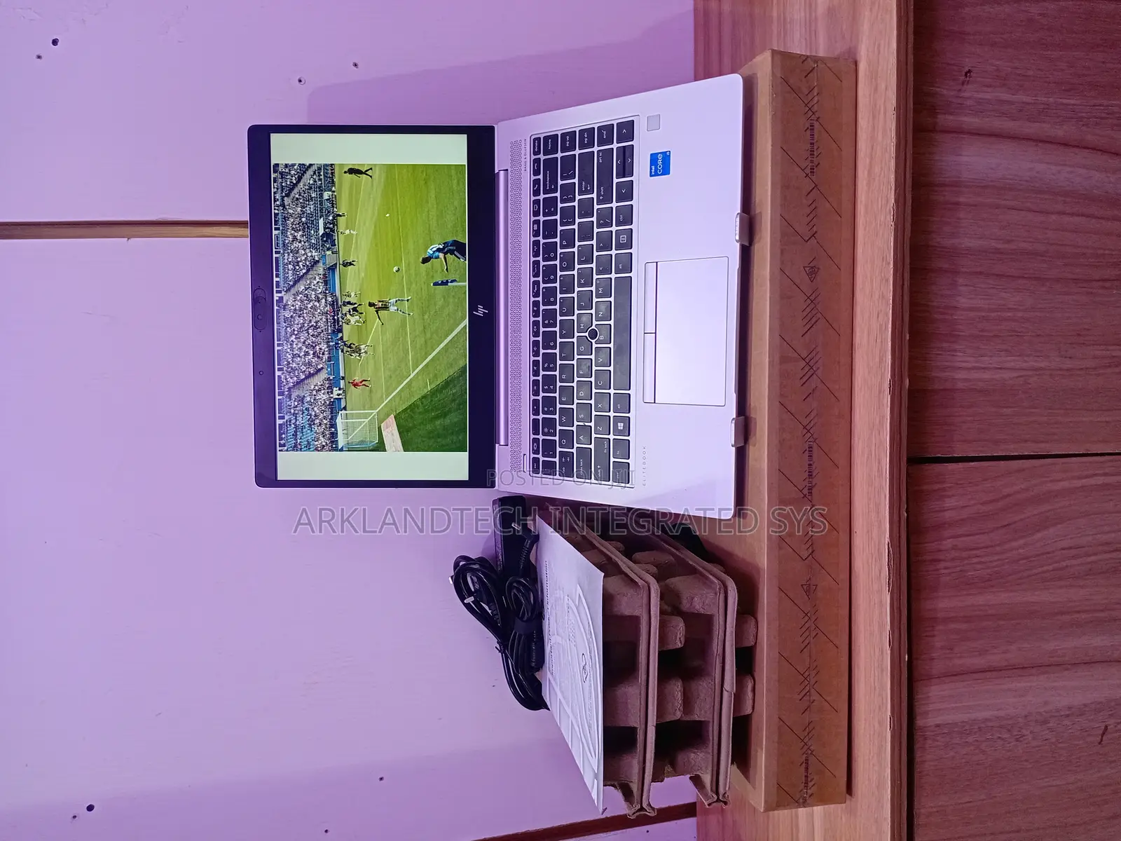 New Laptop HP EliteBook 8740W 8GB Intel Core i5 SSD 1T