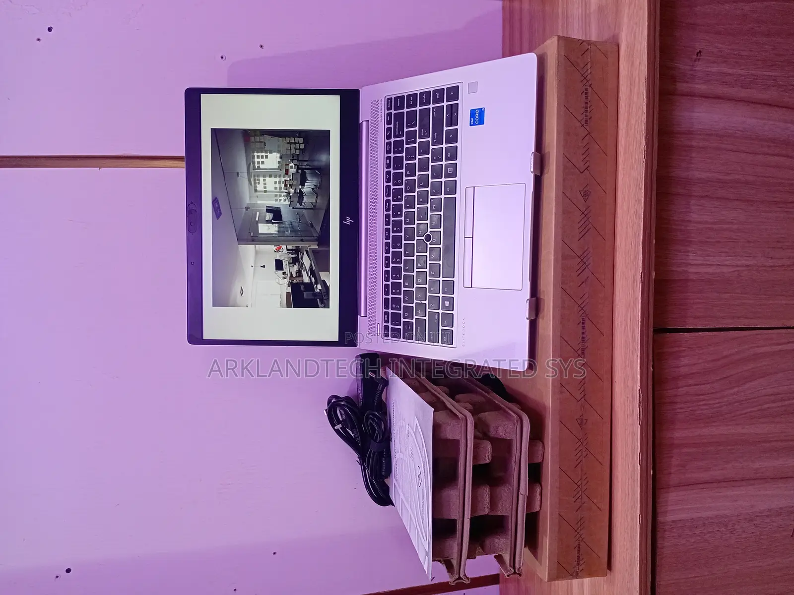 New Laptop HP EliteBook 8740W 16GB Intel Core i5 SSD 1T