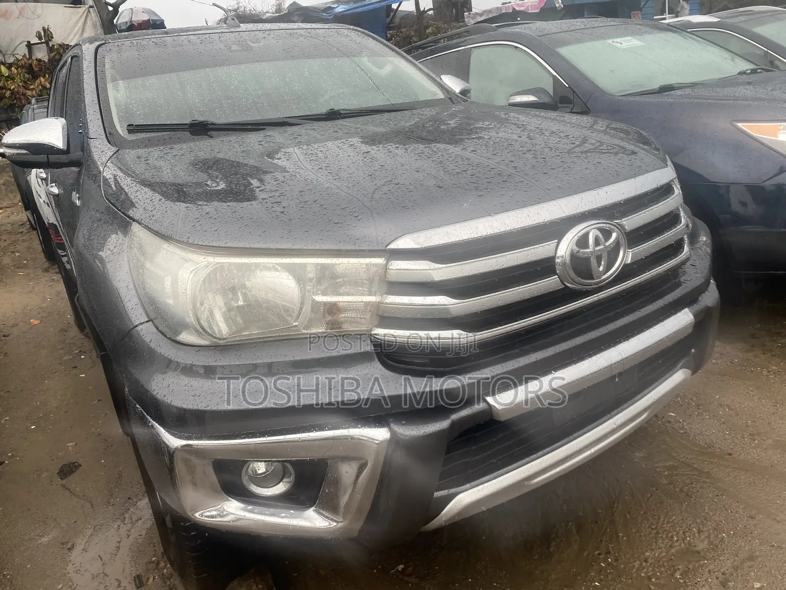 Toyota Hilux 2020 Gray