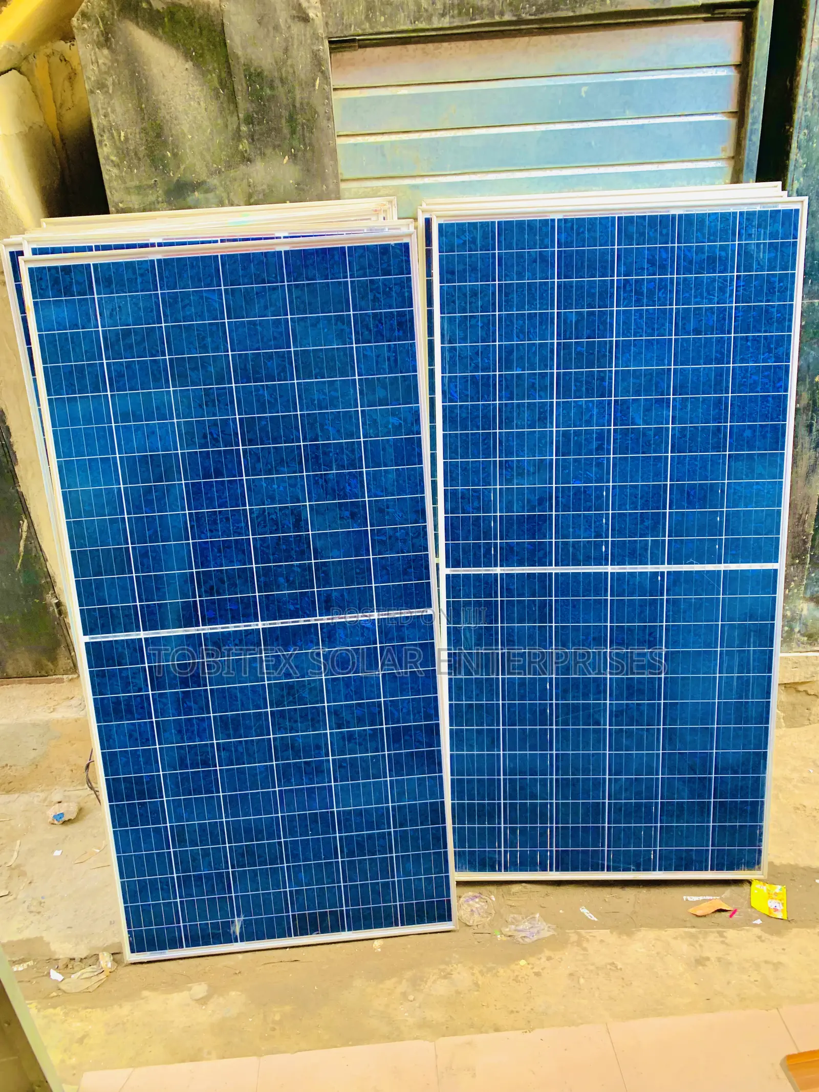 600w Canadian Original Poly