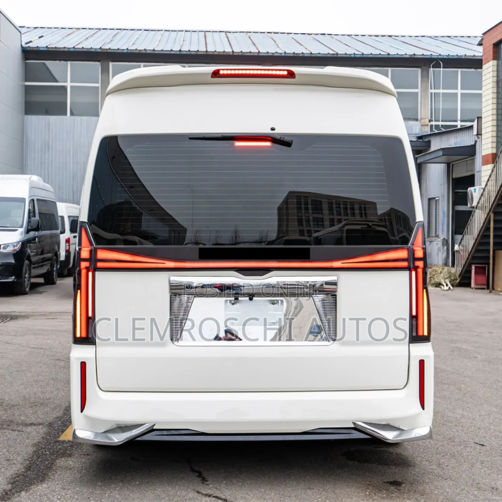 High Quality Certified Brand New Upgrade Kits Toyota Hiace 2025