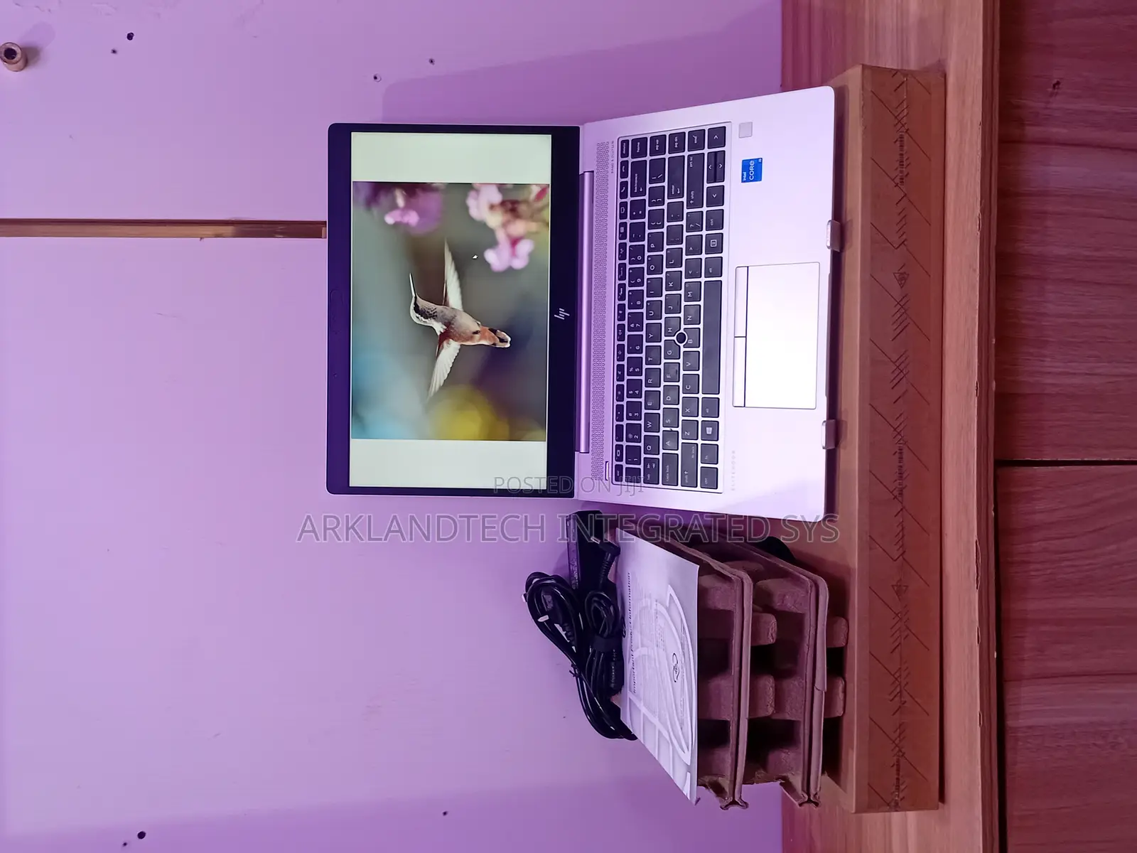 New Laptop HP EliteBook 8760W 8GB Intel Core I5 SSD 256GB