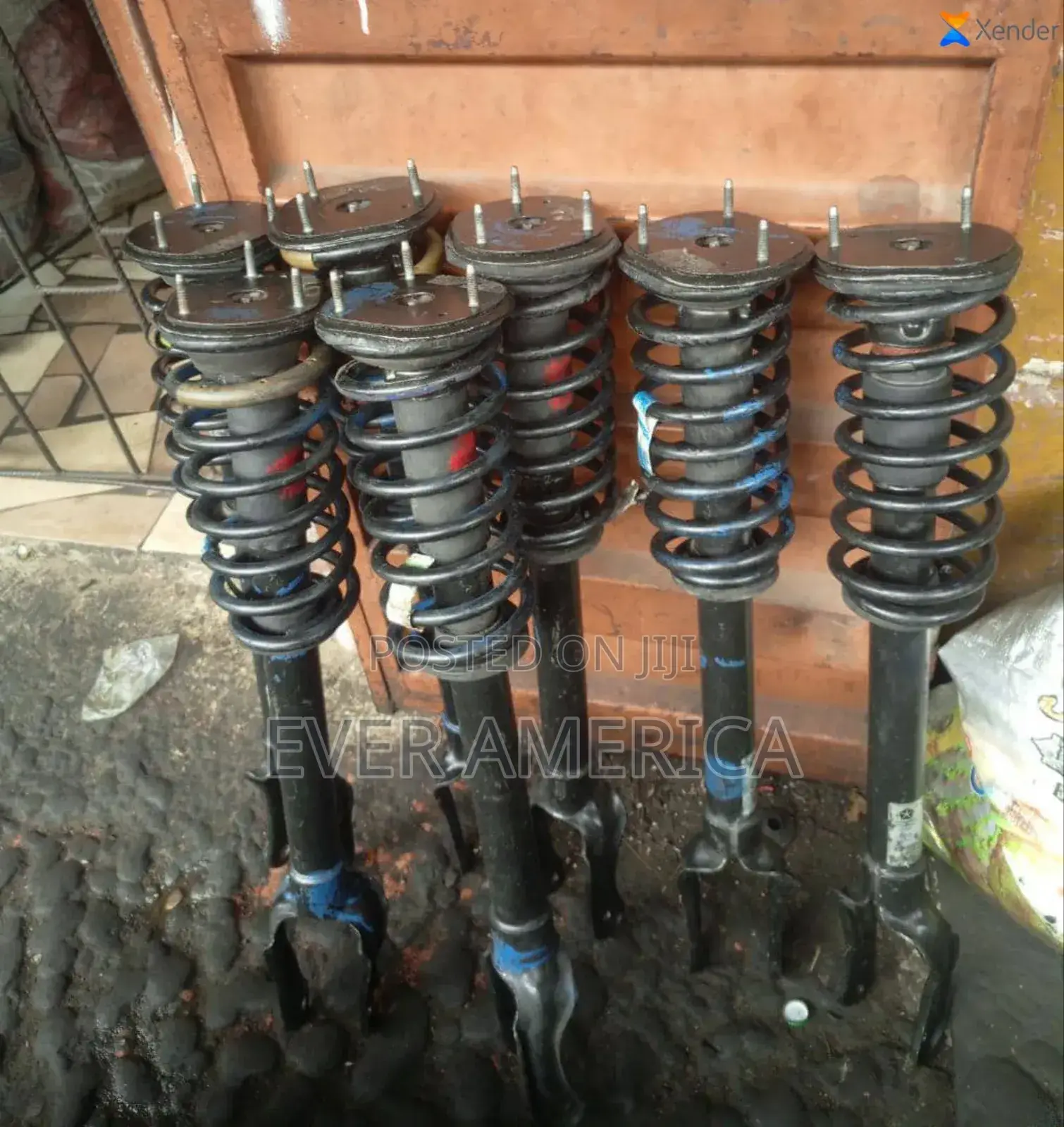 Front Shocks for Cherokee Jeep 2013