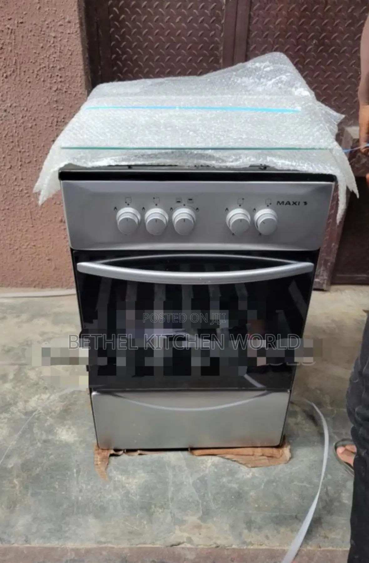 4 Burner Gas Cooker With Oven