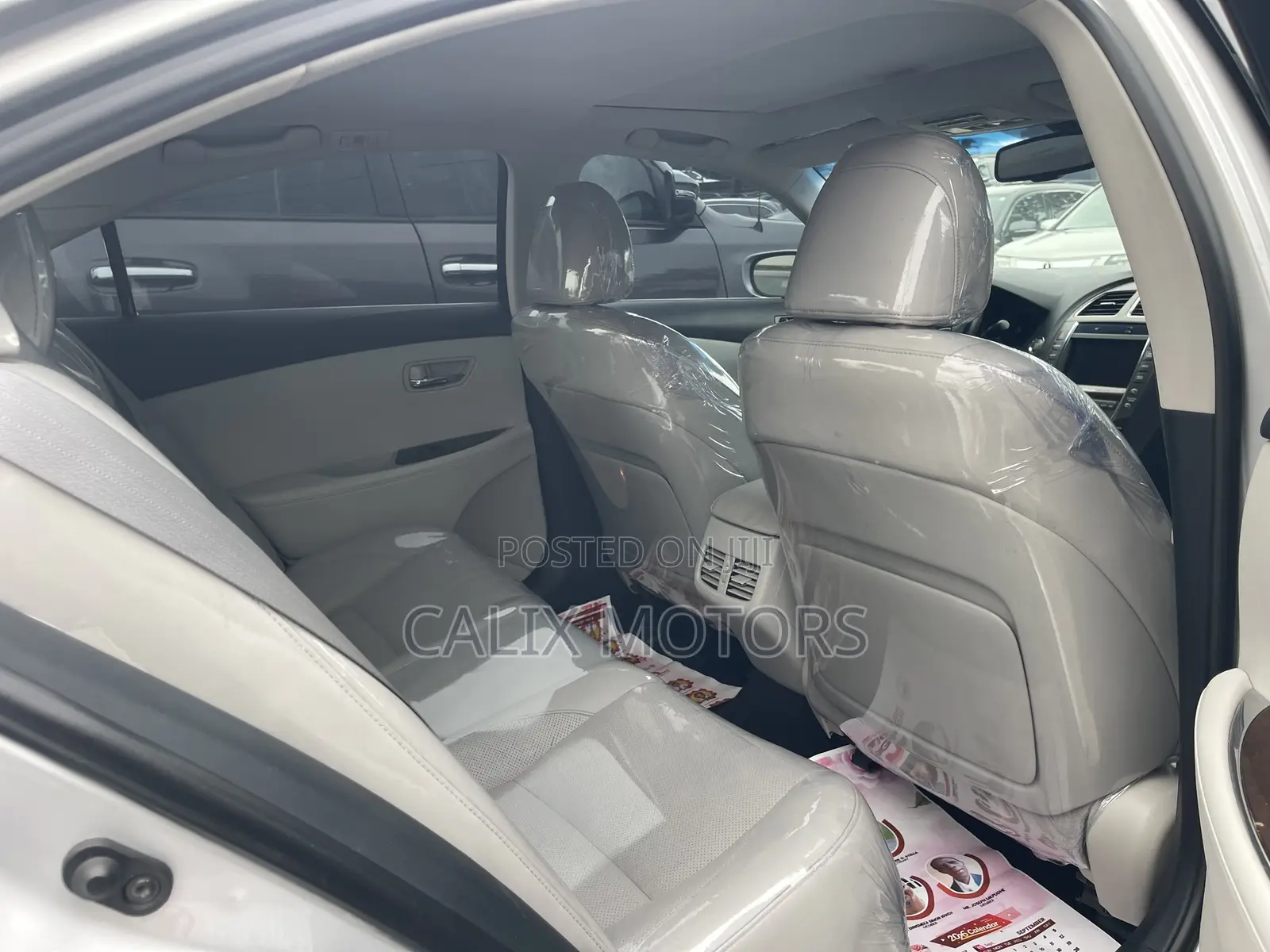 Lexus ES 2012 Silver