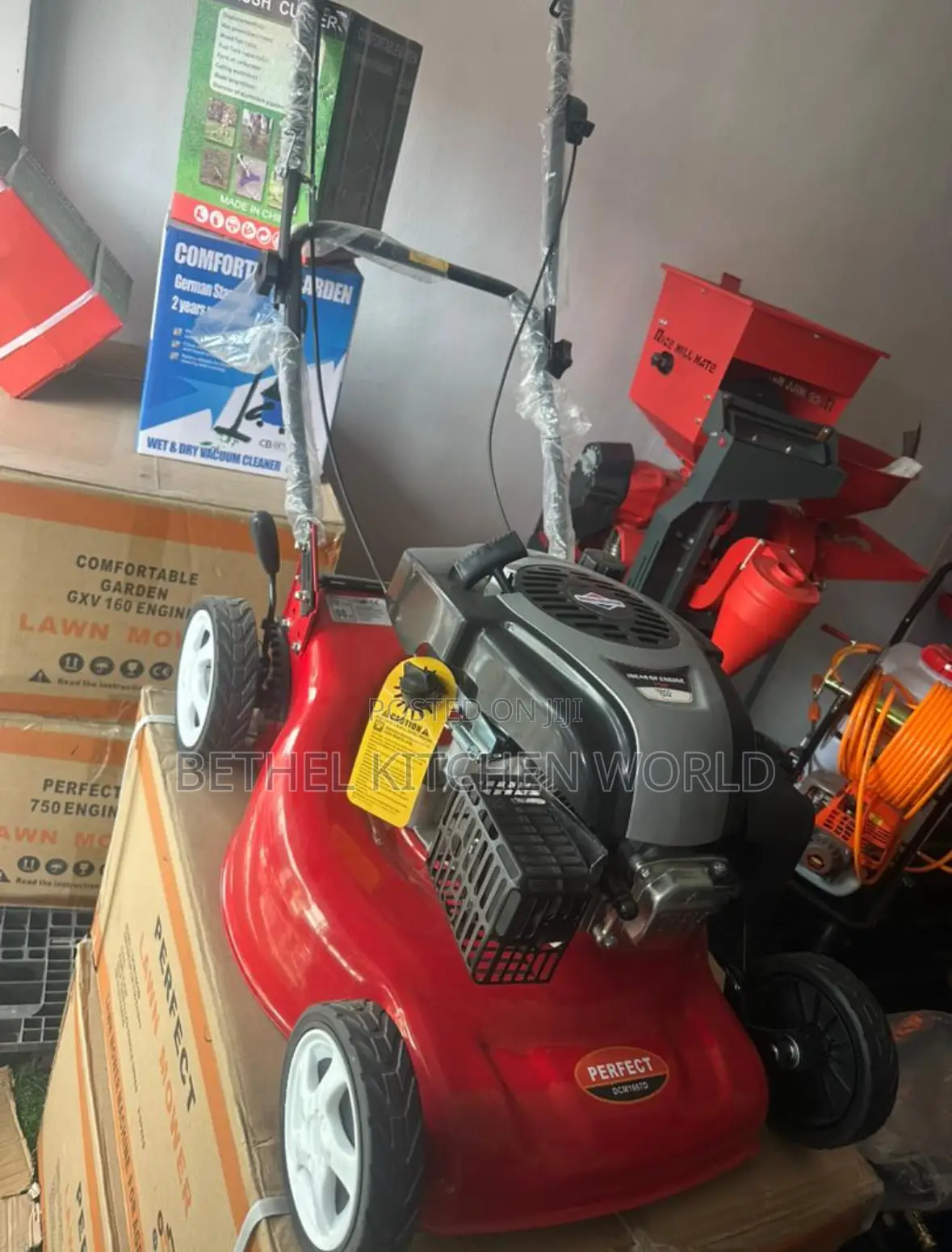 Grass Cutting Machine