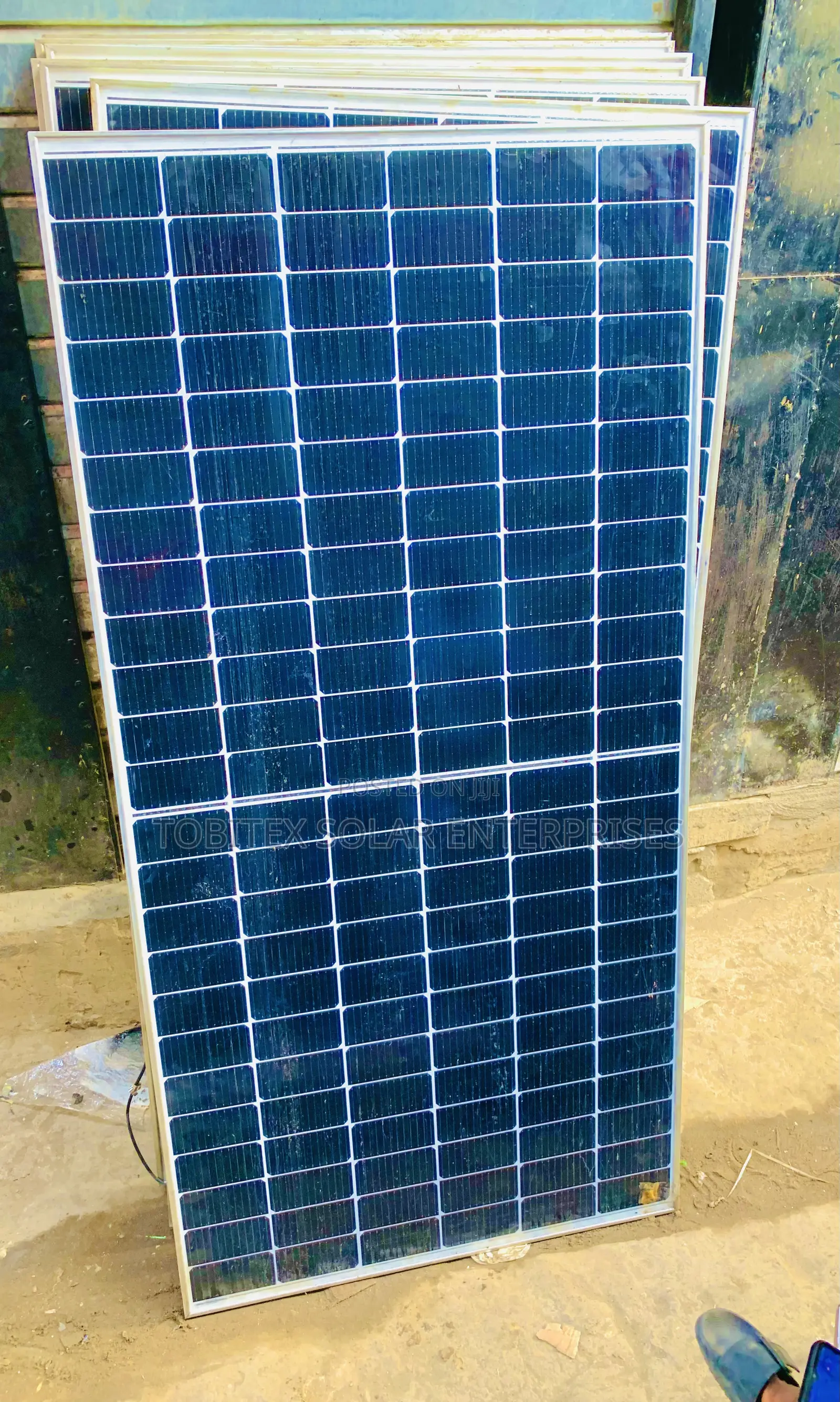 Jinko Energy Solar Panels 700w Quality Standard