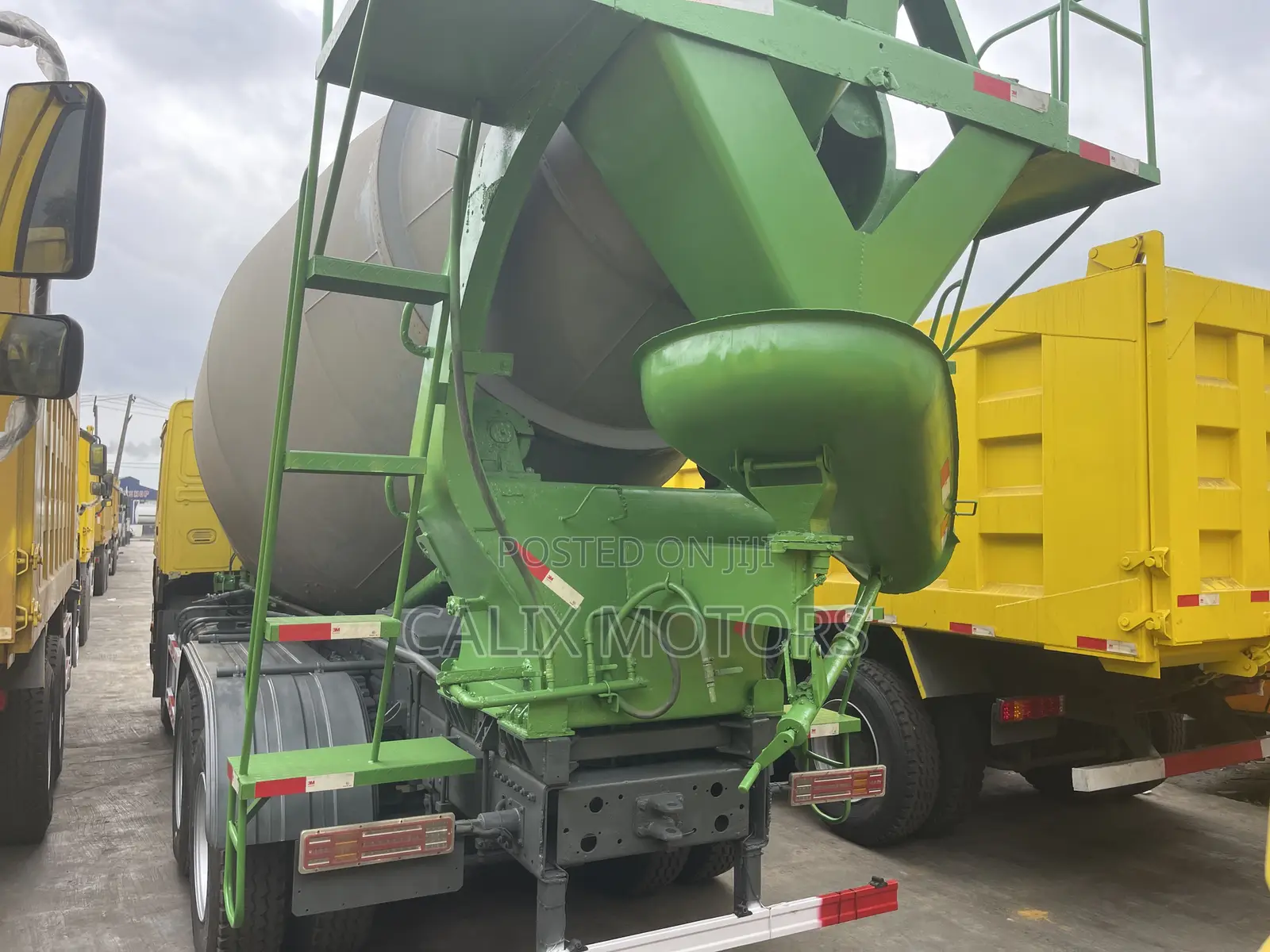 Howo Concrete Mixer Truck.
