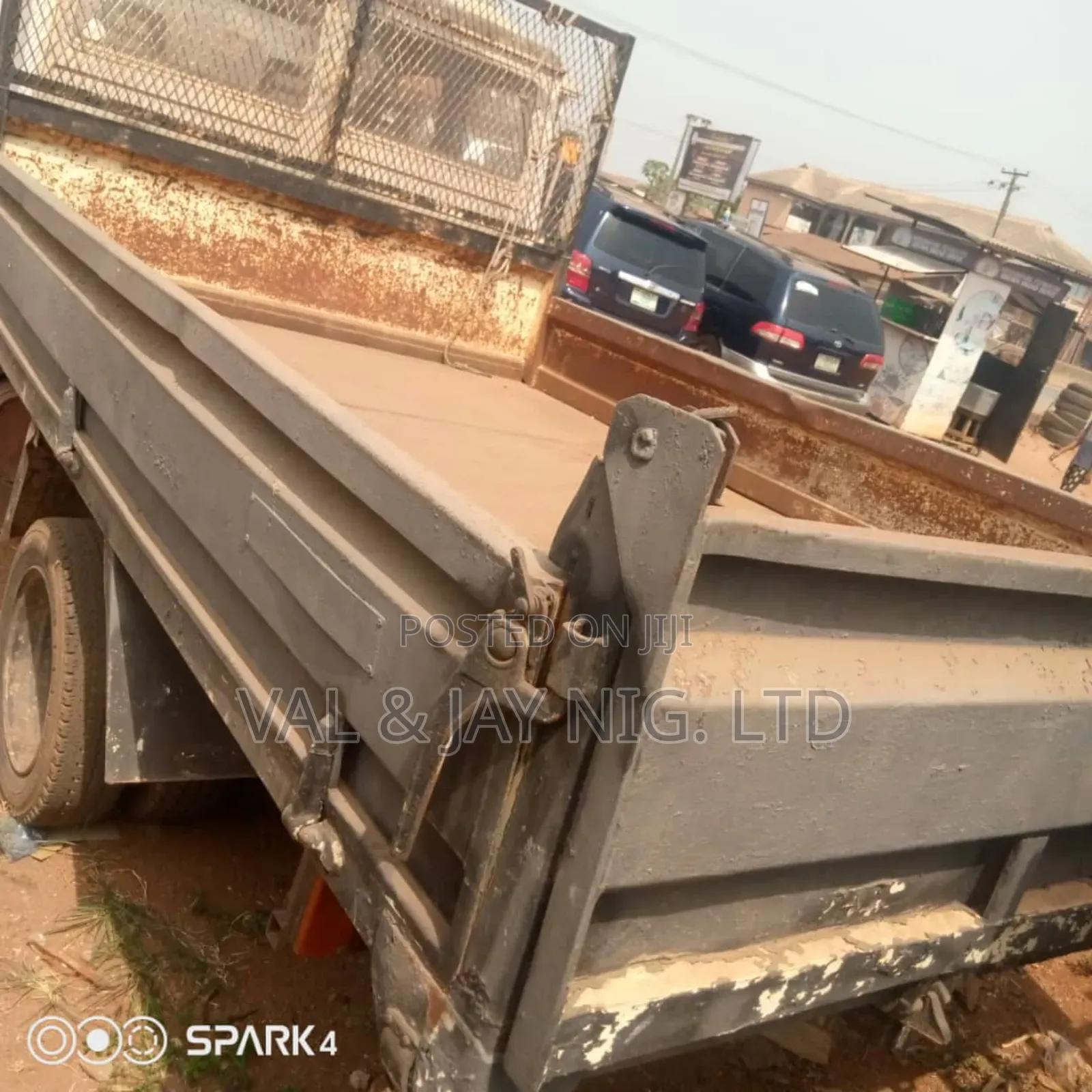 Iveco Tipping Truck