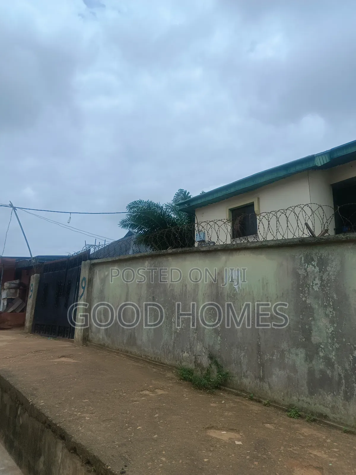 20bdrm Block of Flats in Adexson, Igando / Ikotun/Igando for sale