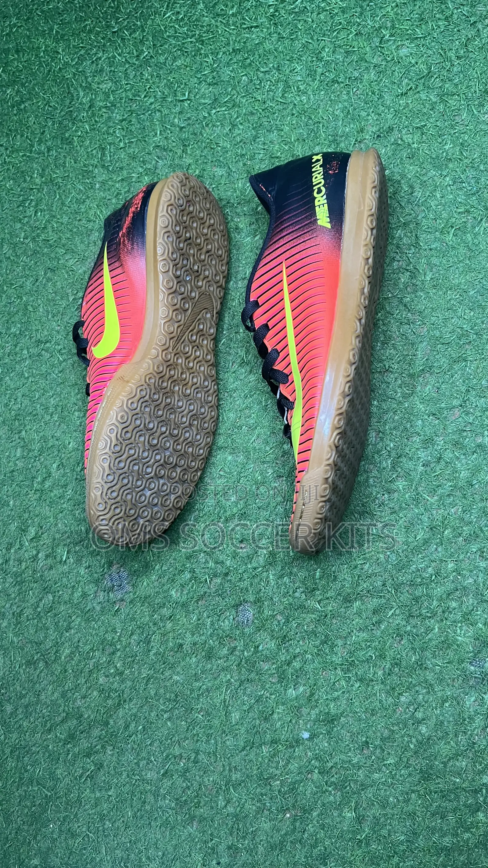Nike Mercurial Ii Canvas Boot (43)