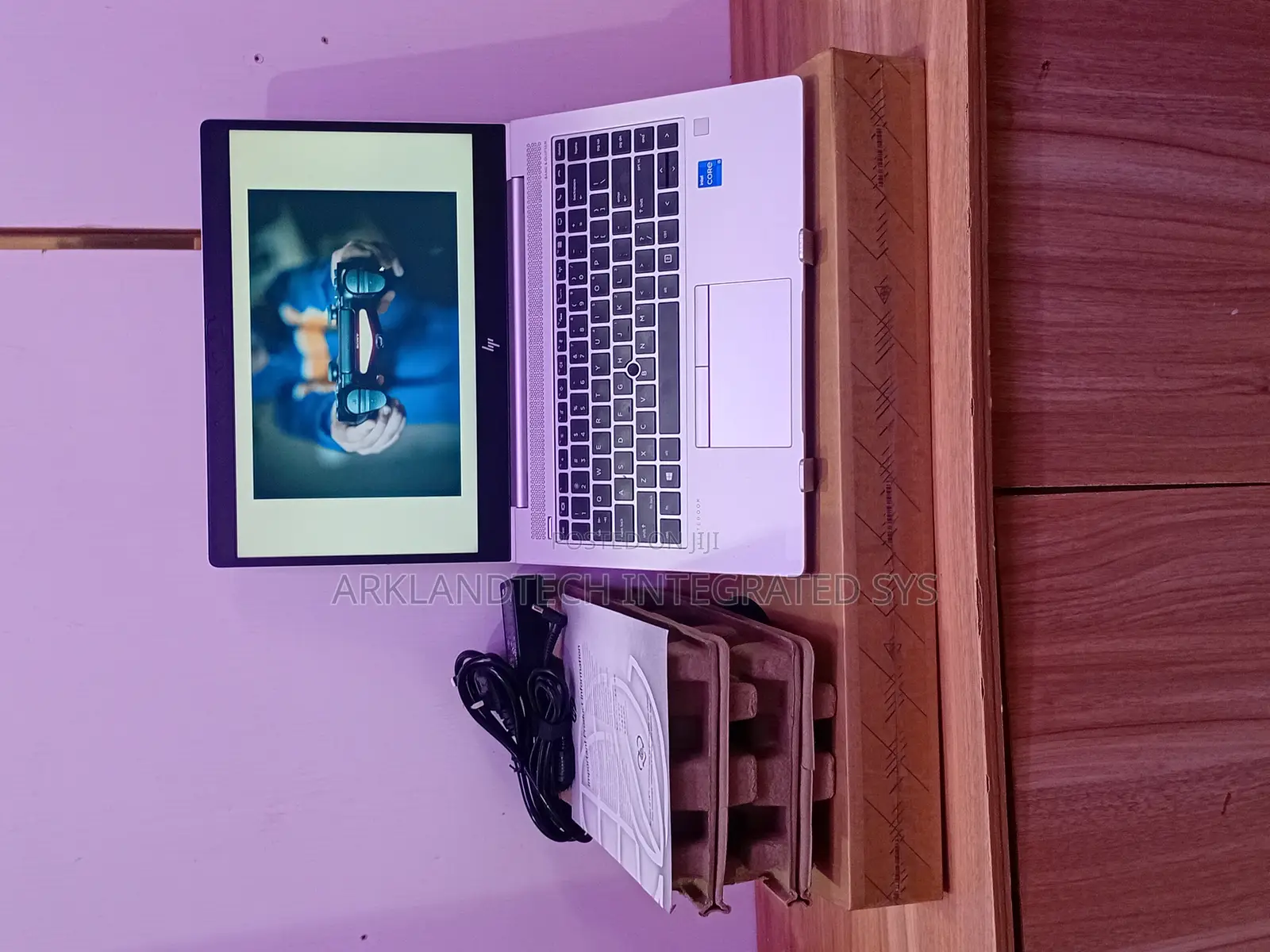 New Laptop HP EliteBook 8770W 32GB Intel Core i5 SSD 512GB