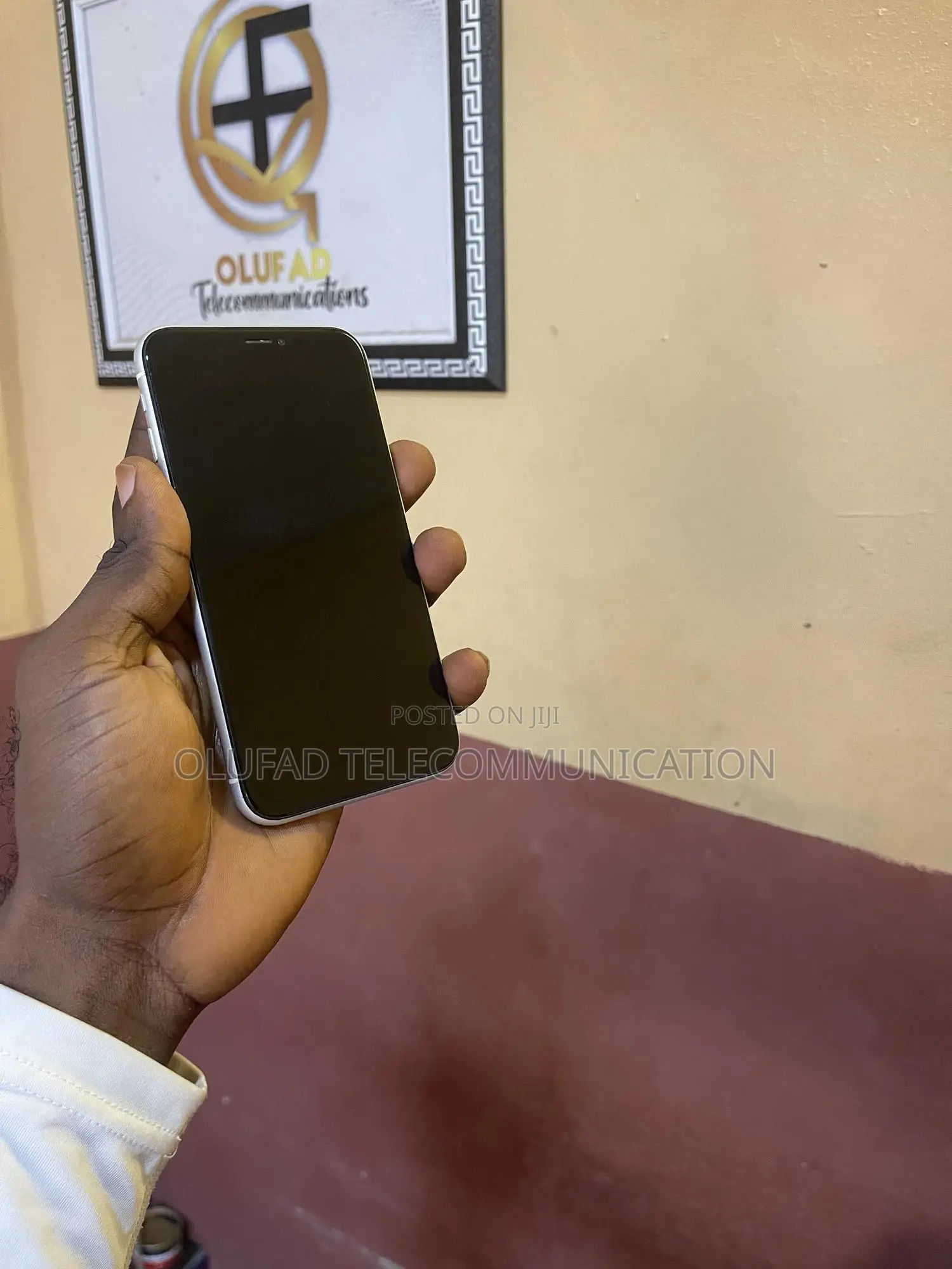 Apple iPhone XR 64 GB White